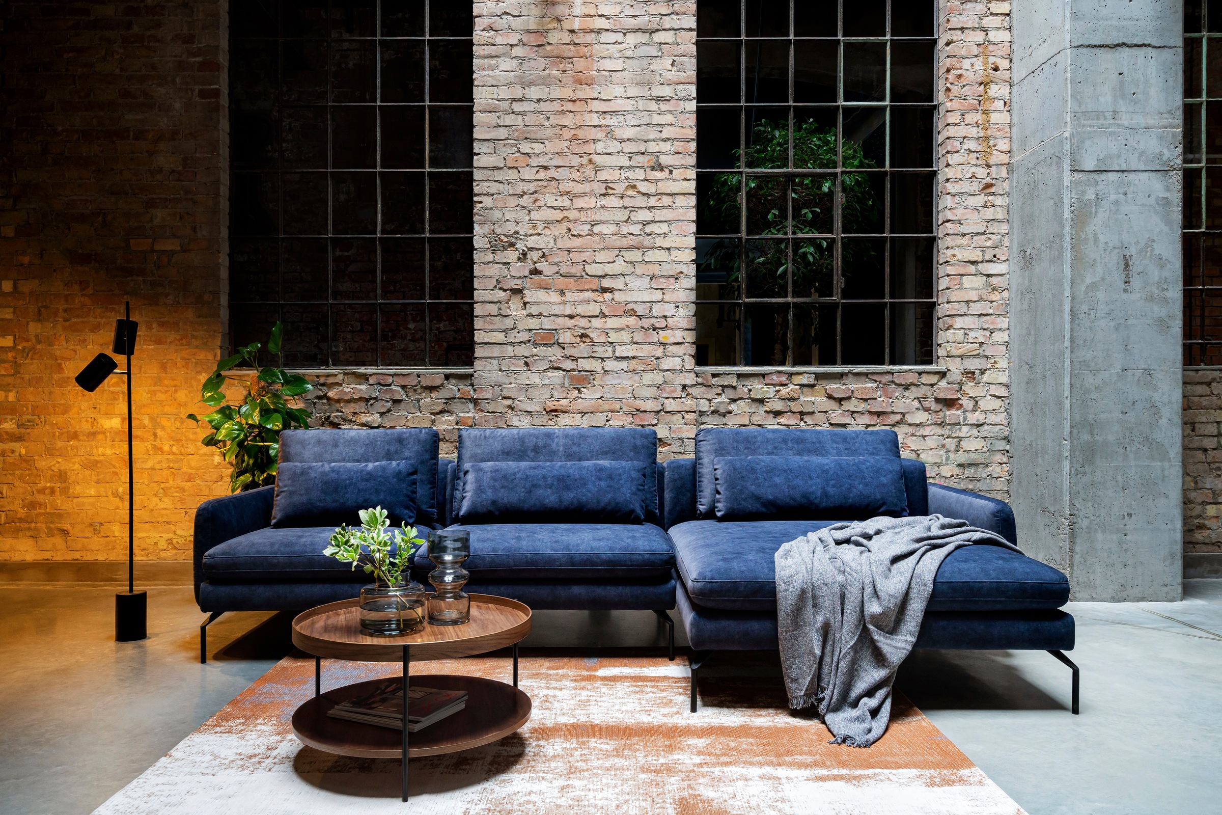 exxpo - sofa fashion Ecksofa »Komfortsofa Look, moderner Webvelours Bezug, extrabreite Sitzflächen«, komfortabler Sitz, L-Form, Breite 329cm, hoher Designfuß