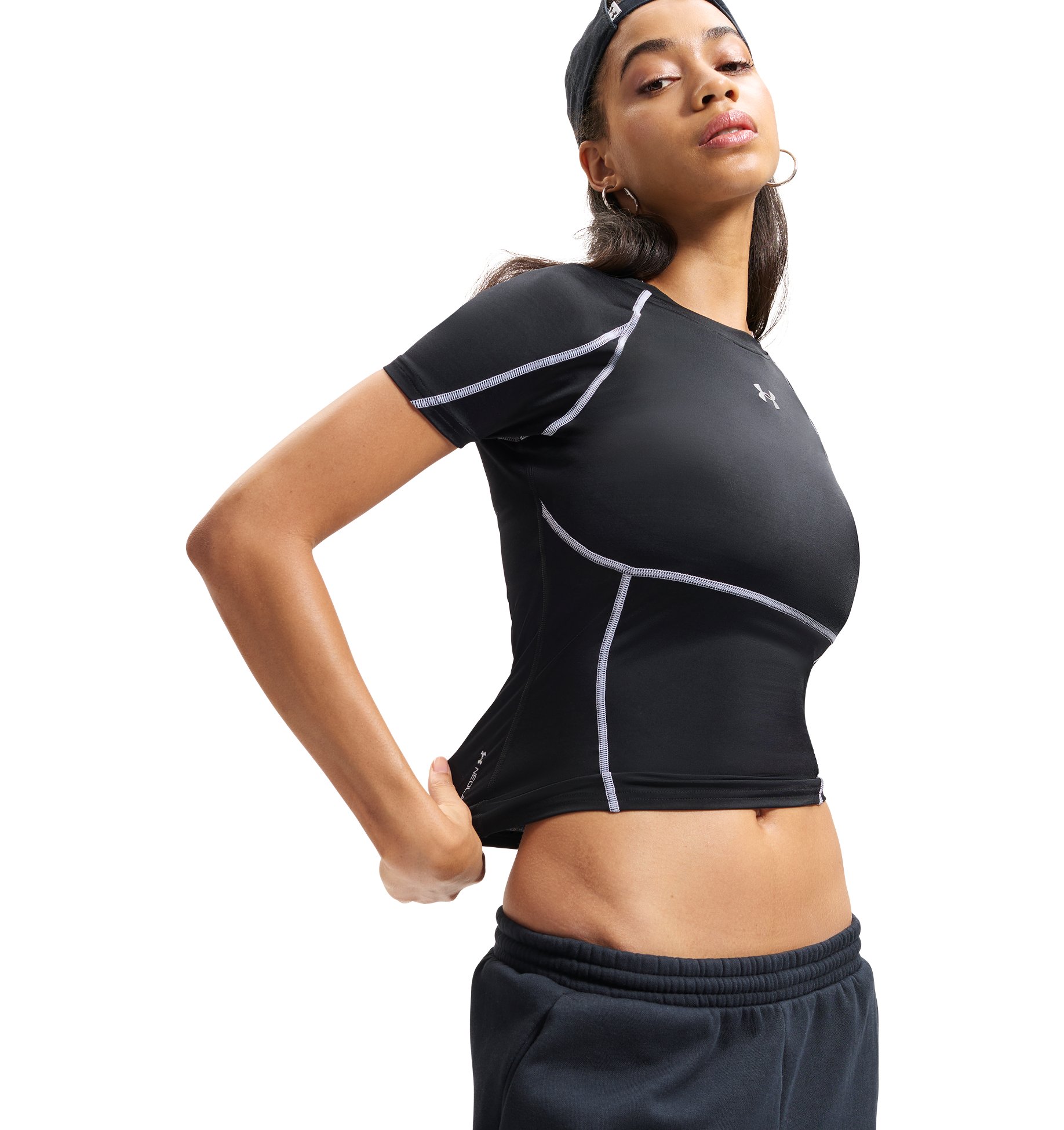 Under Armour Trainingsshirt "HEATGEAR ELITE" Kurzarm-Design, mit Rundhalsausschnitt, schnell trocknend
