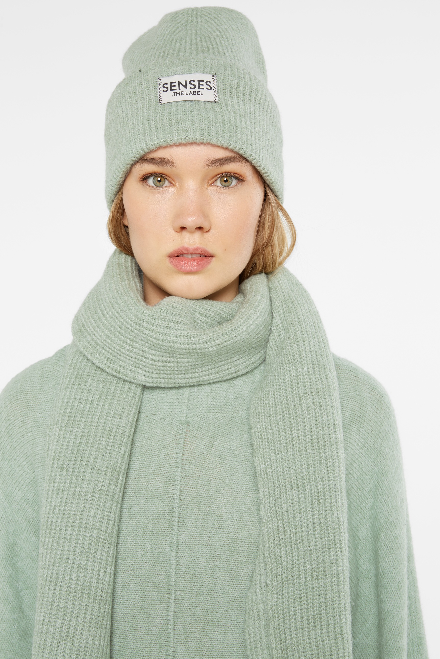 SENSES.THE LABEL Strickschal