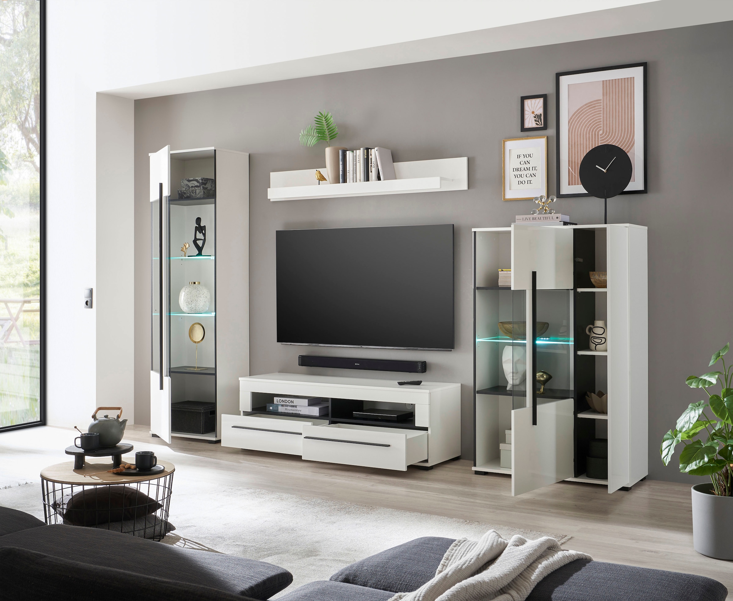 INOSIGN Wohnwand »Cantara, moderne Anbauwand, Wohnzimmer-Set, in Eiche Evoke oder Weiß«, (Set), enthält zwei Vitrinen, ein Lowboard und ein Wandboard