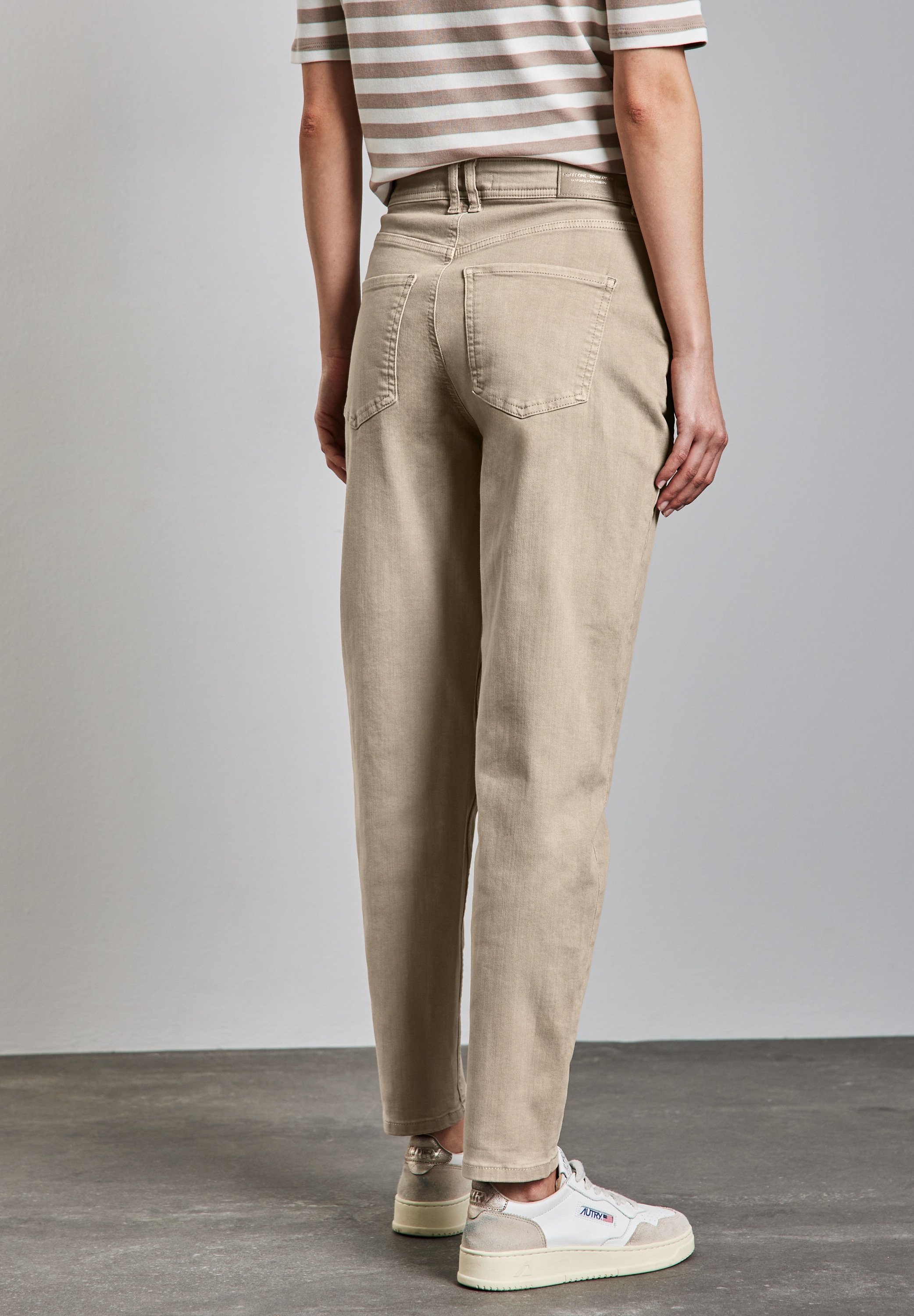 STREET ONE Comfort-fit-Jeans iš Baumwolle su Stre...