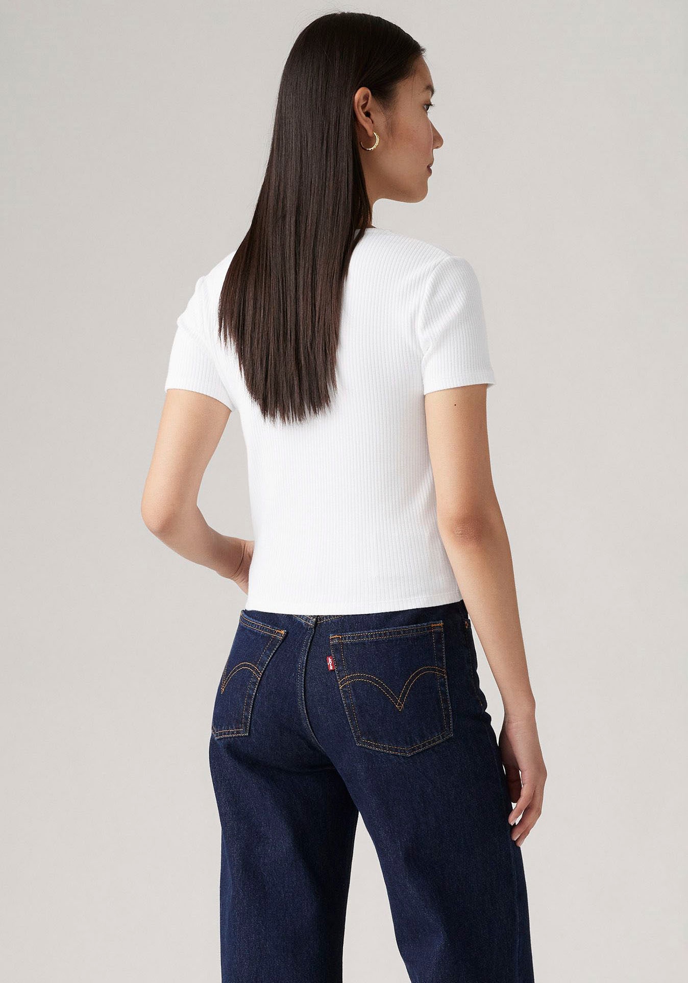 Levi's® V-Shirt, mit Knopfleiste
