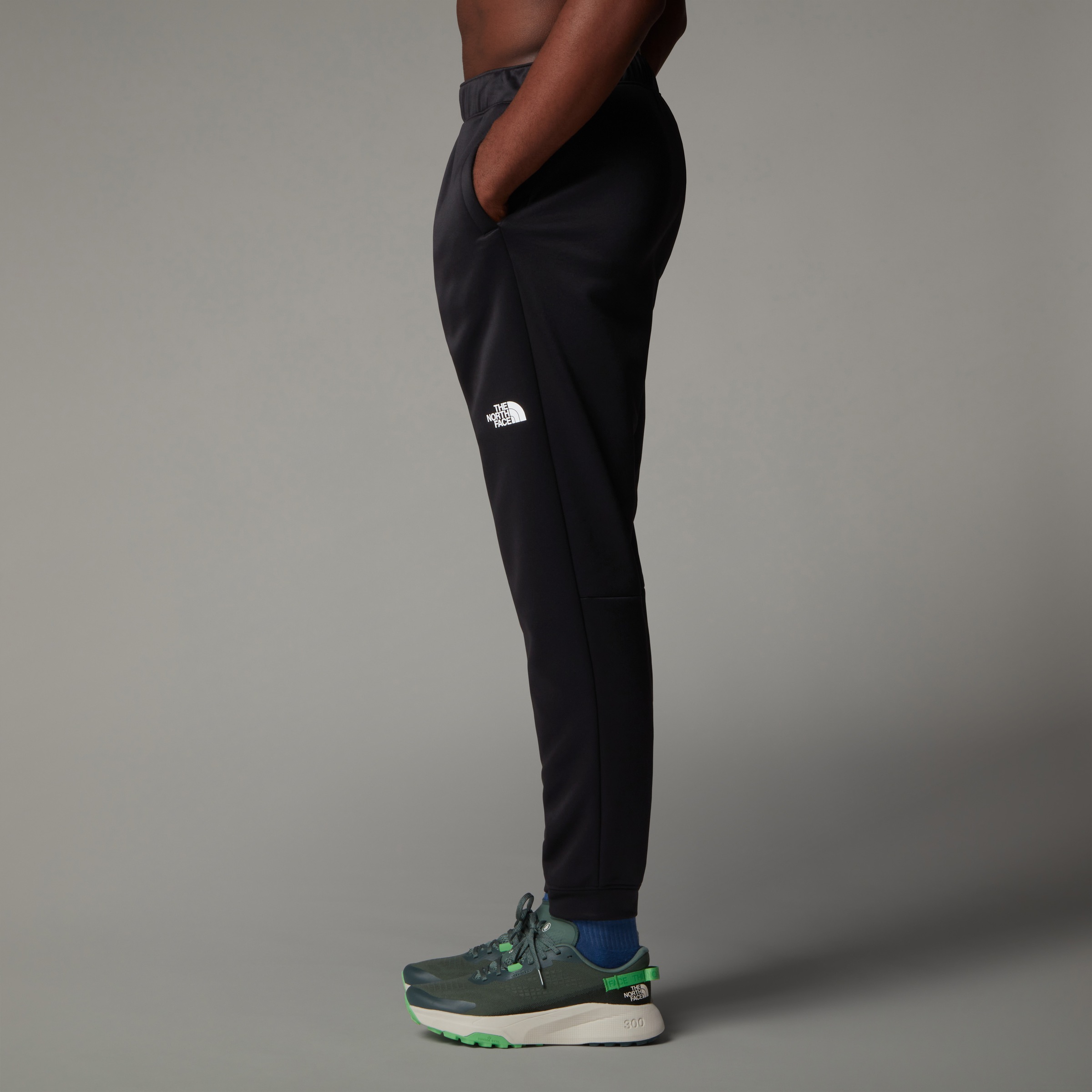 The North Face Trainingshose "Reaxion Fleece Jogginghose für Herren" günstig online kaufen