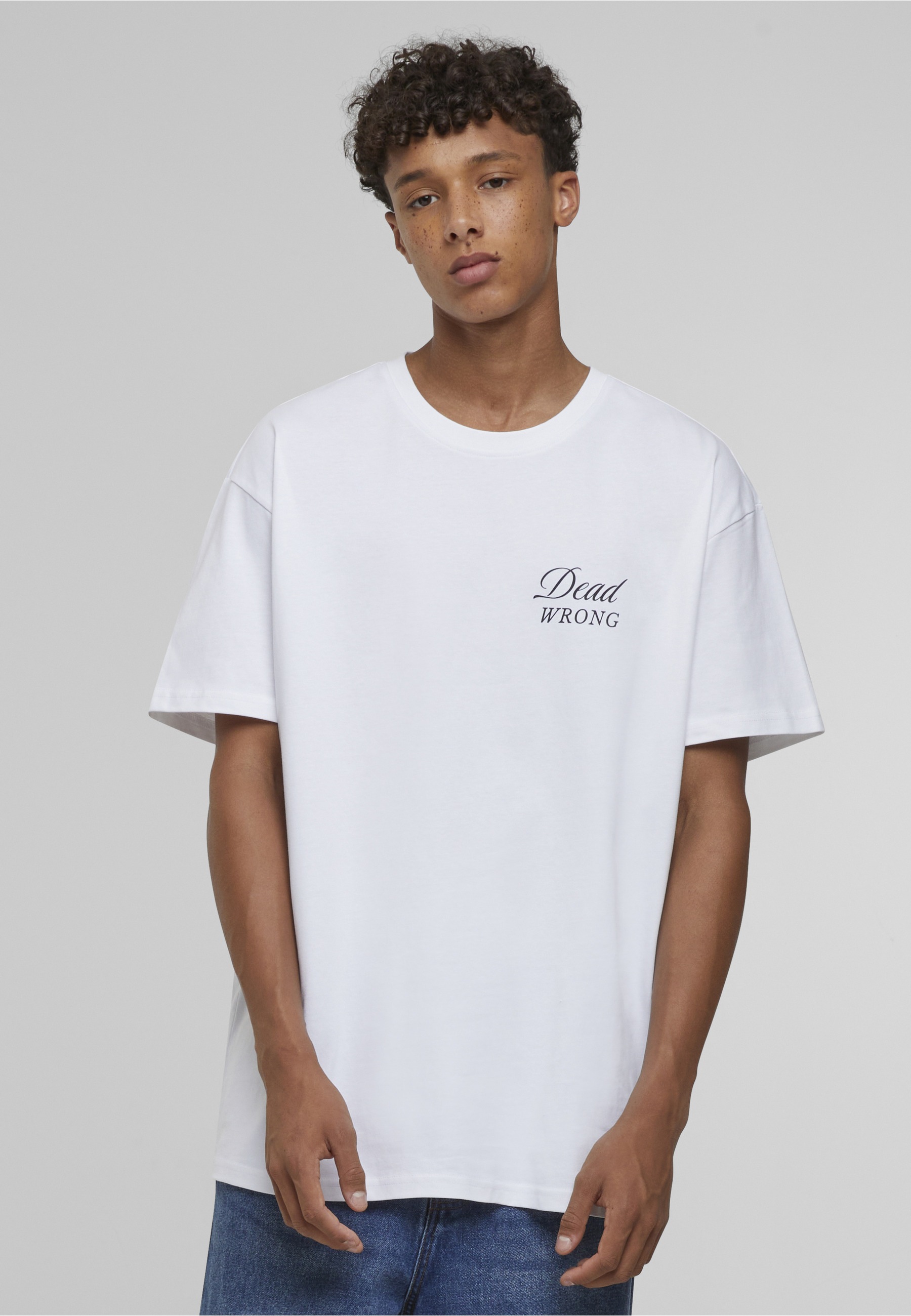 Thumbnail - Upscale by Mister Tee T-Shirt "Upscale by Mister Tee Dangerous Grounds Oversize Tee" 1 Stk.