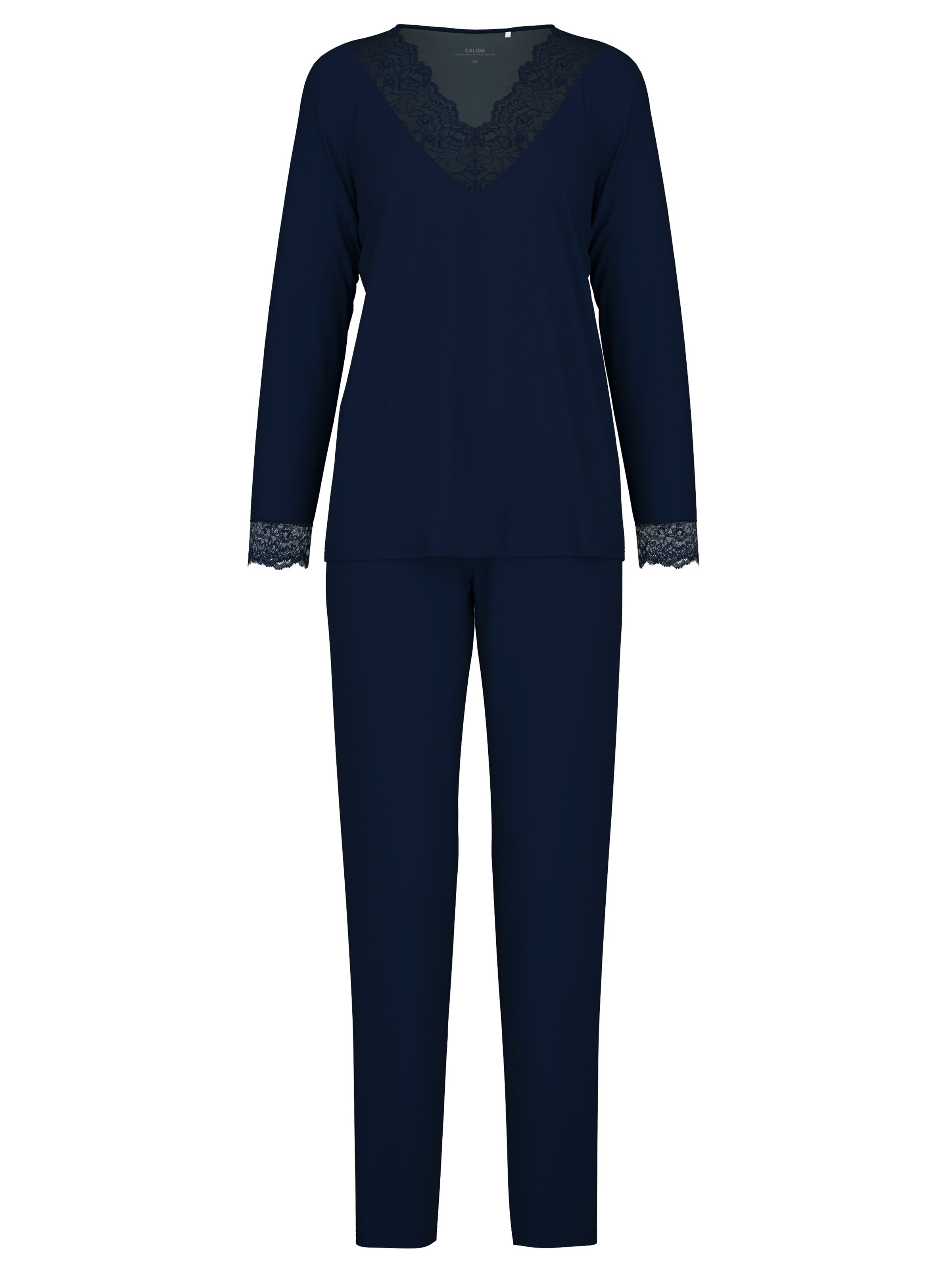 CALIDA Schlafanzug "Elegant Dreams", (2 tlg.), Spitze an Ausschnitt und Bün günstig online kaufen