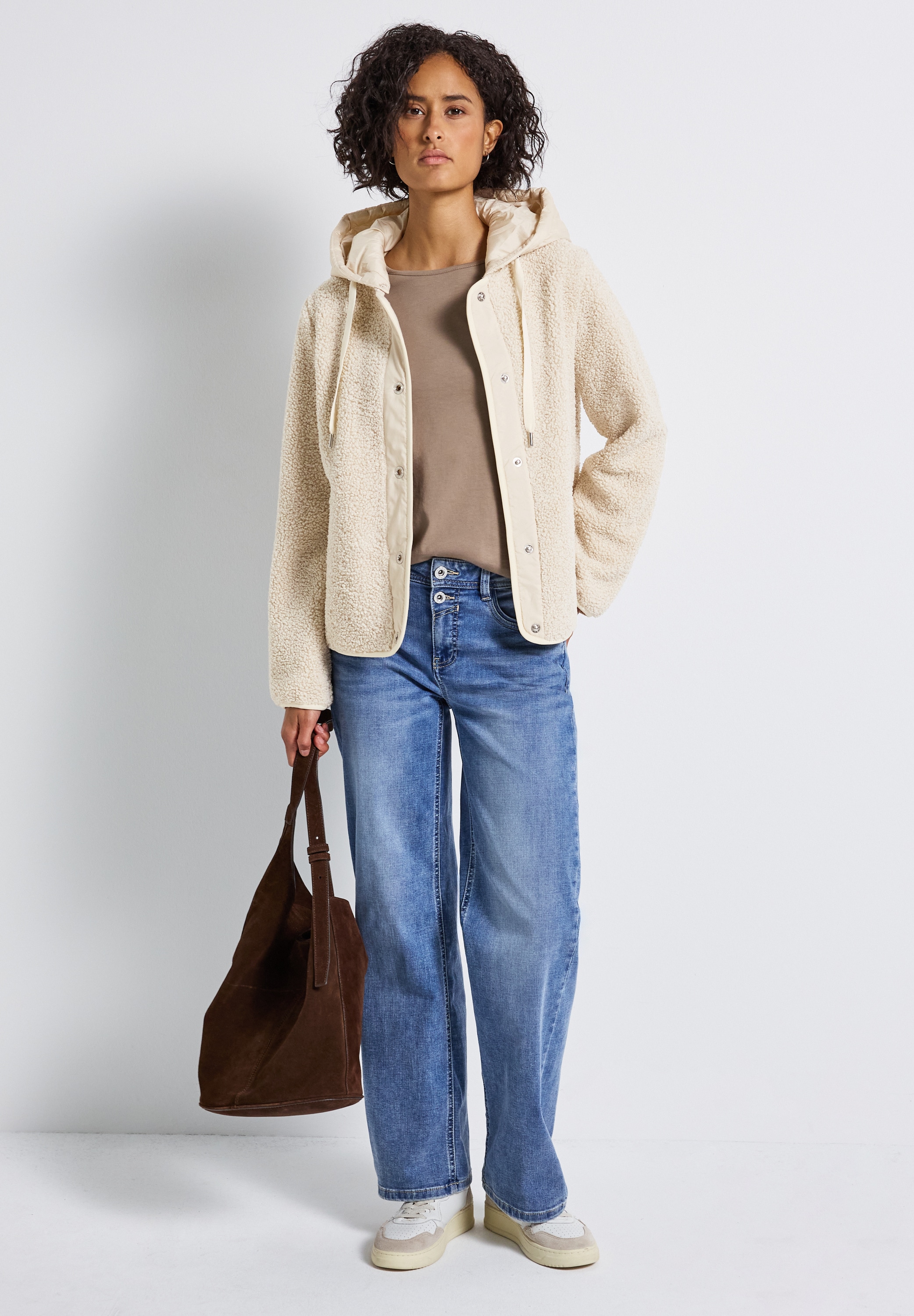 STREET ONE Plüschjacke, mit Kapuze, mit Kapuze