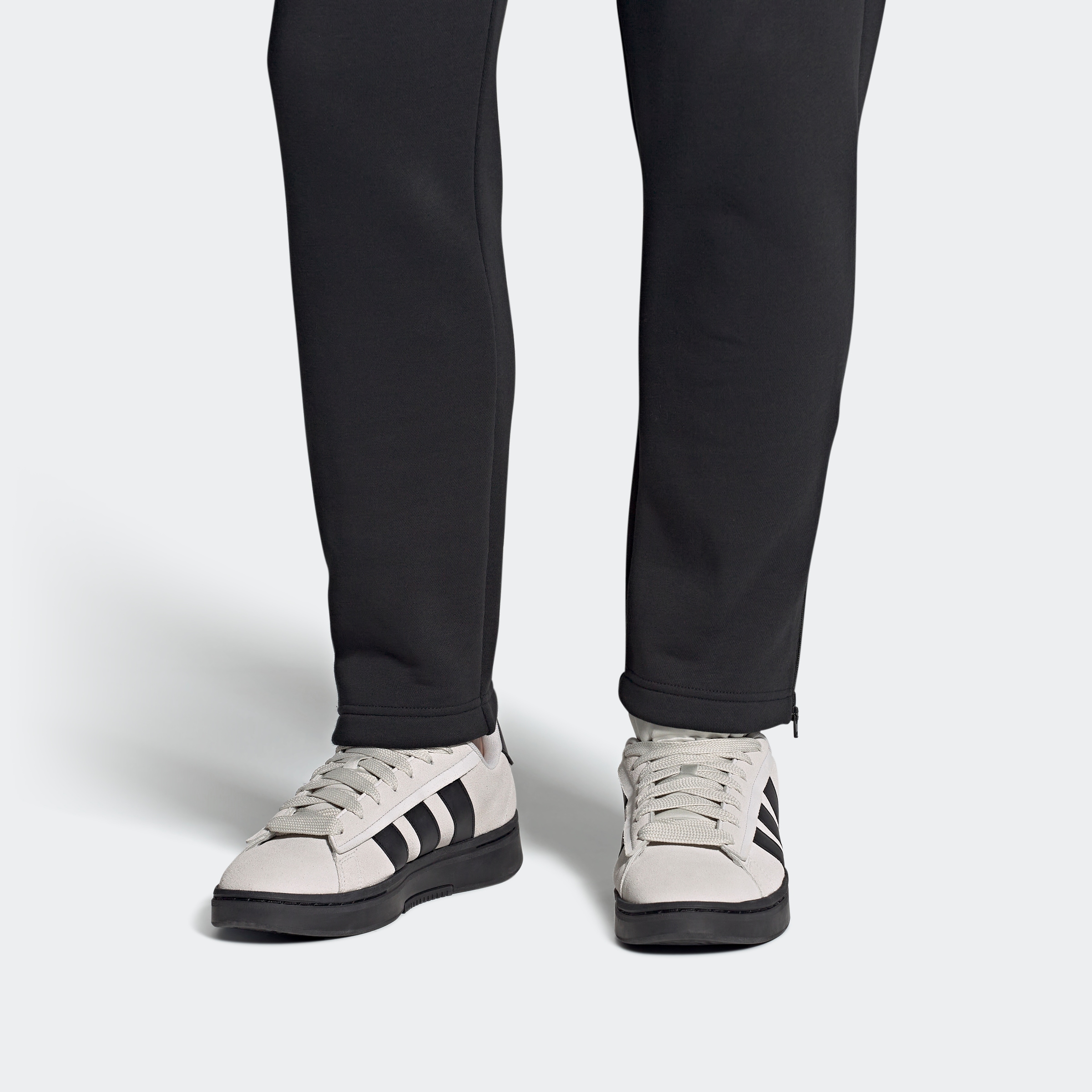 adidas Sportswear Sneaker »GRAND COURT ALPHA«, Design inspiriert vom adidas Campus 00