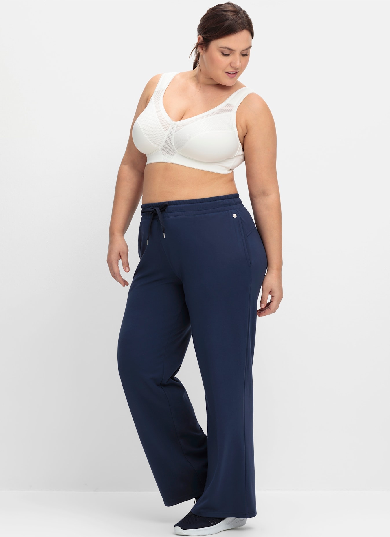 SHEEGO Damen Sport-BH, Gr. 100, weiß, 90% Polyester, 10% Elasthan, BHs