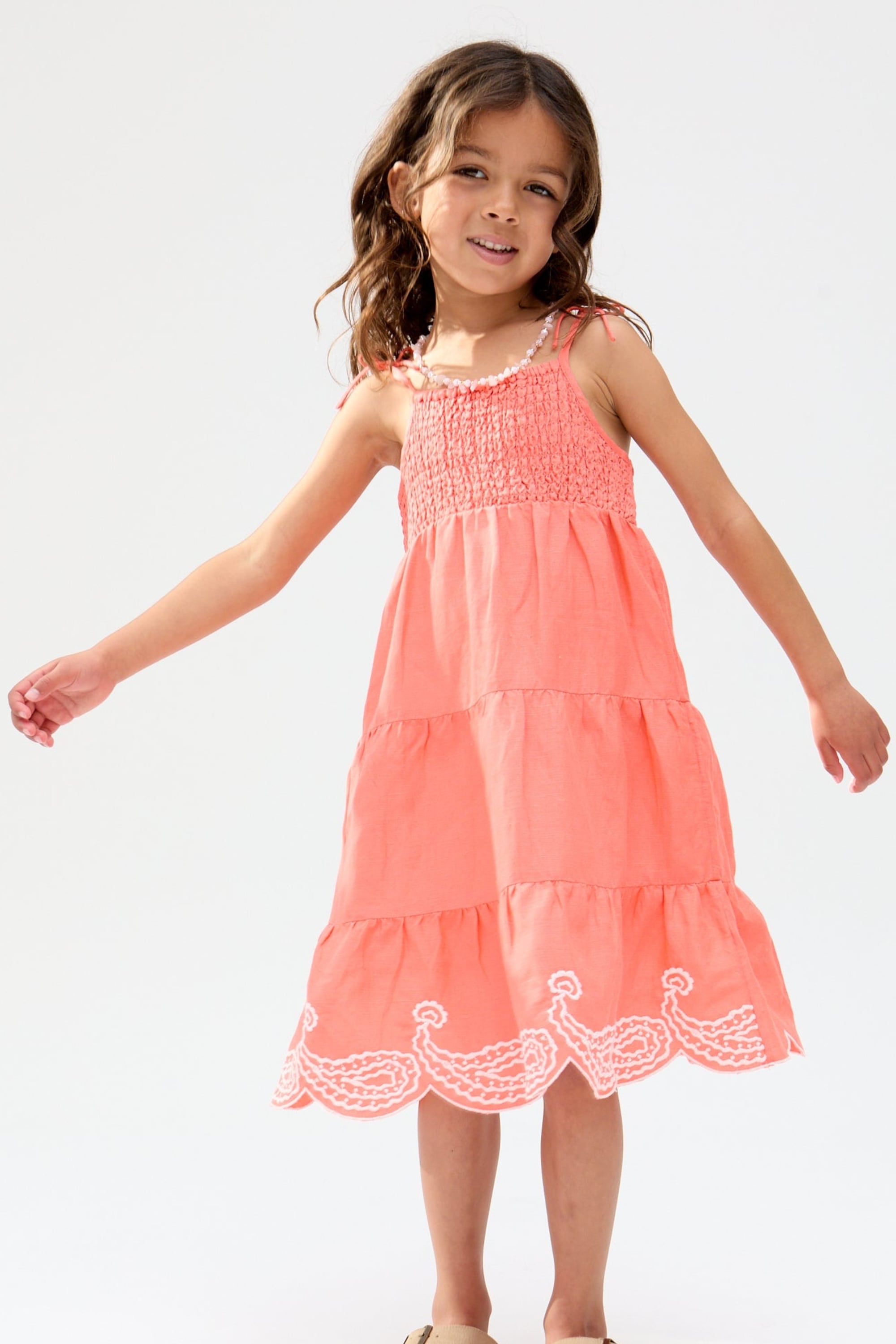 RAFFYA Minikleid »Emma Shirred Bodice Scalloped Embroidered Dress Mädchen«