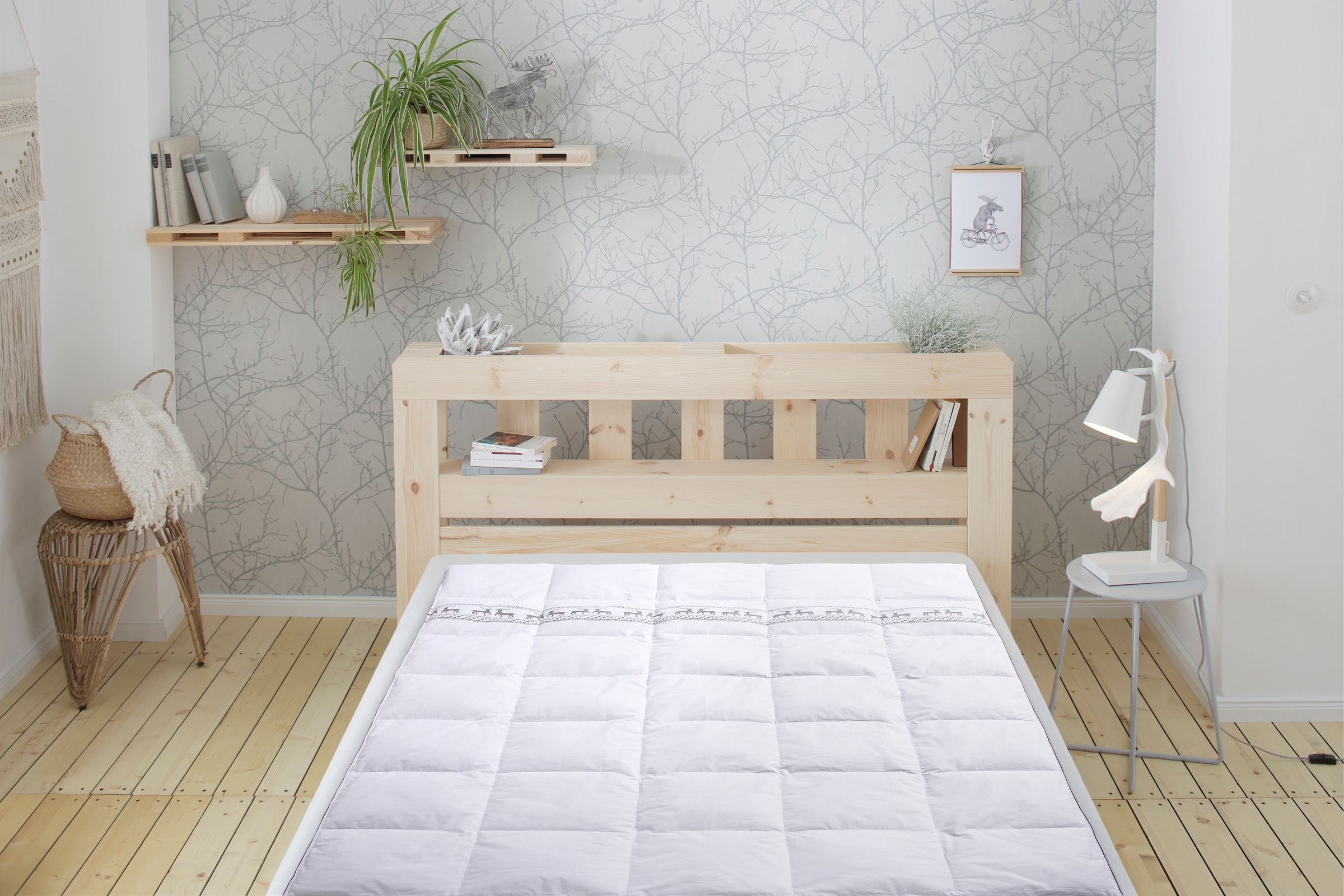 Feder-/Daunenbettdecke + Kopfkissen ÄLGDRÖM, weiß, Bettdecken Bezug: 100% Baumwolle. Bettdecken Füllung: 90% Entenfeder, 10% Entendaune,