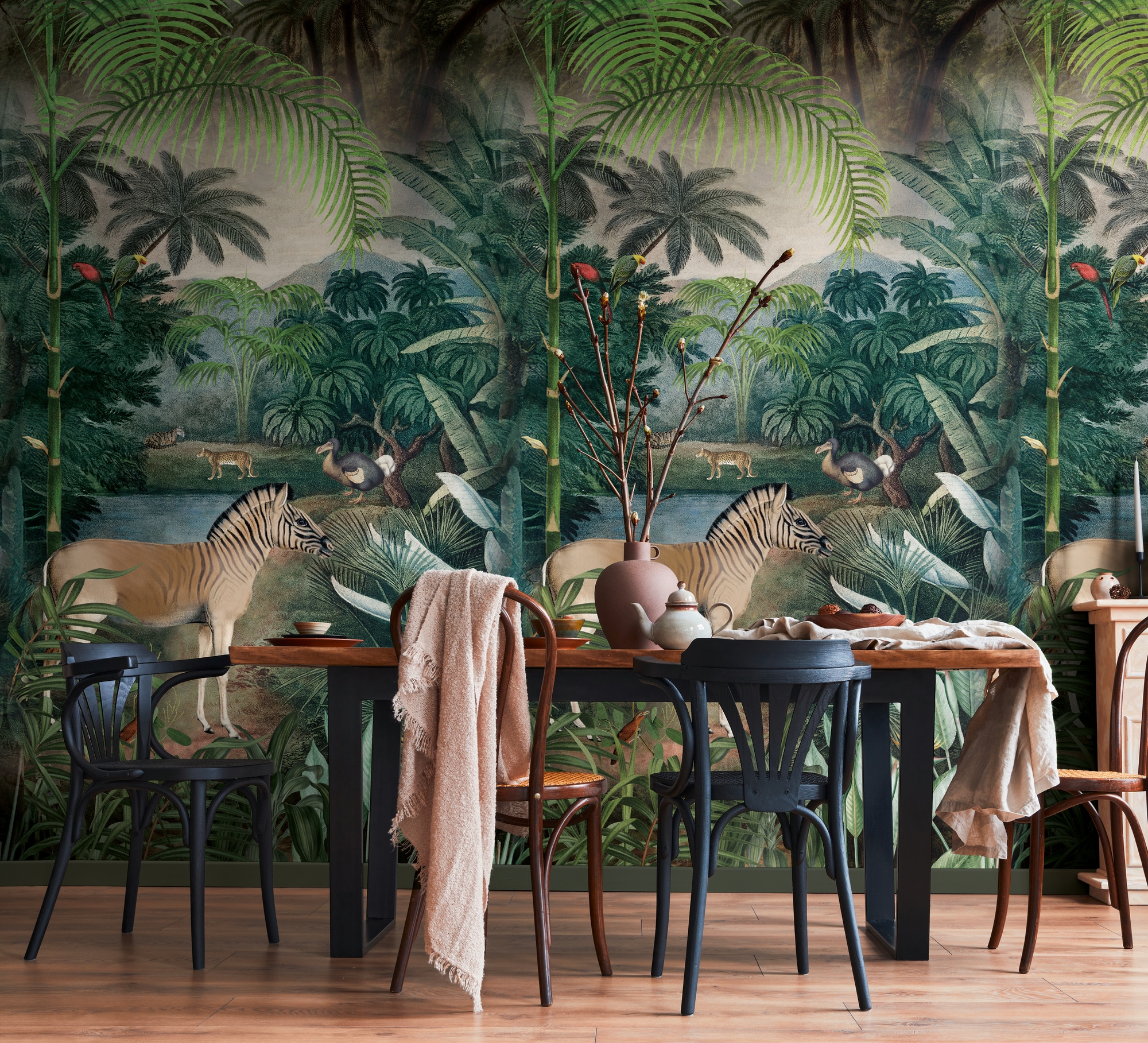 living walls Fototapete »The Wall 4 Botanic – Zebra im Dschungel Vlies-Fototapete« Motiv | matt leicht strukturiert Zebra im Dschungel mit atmosphärischer Tiefe