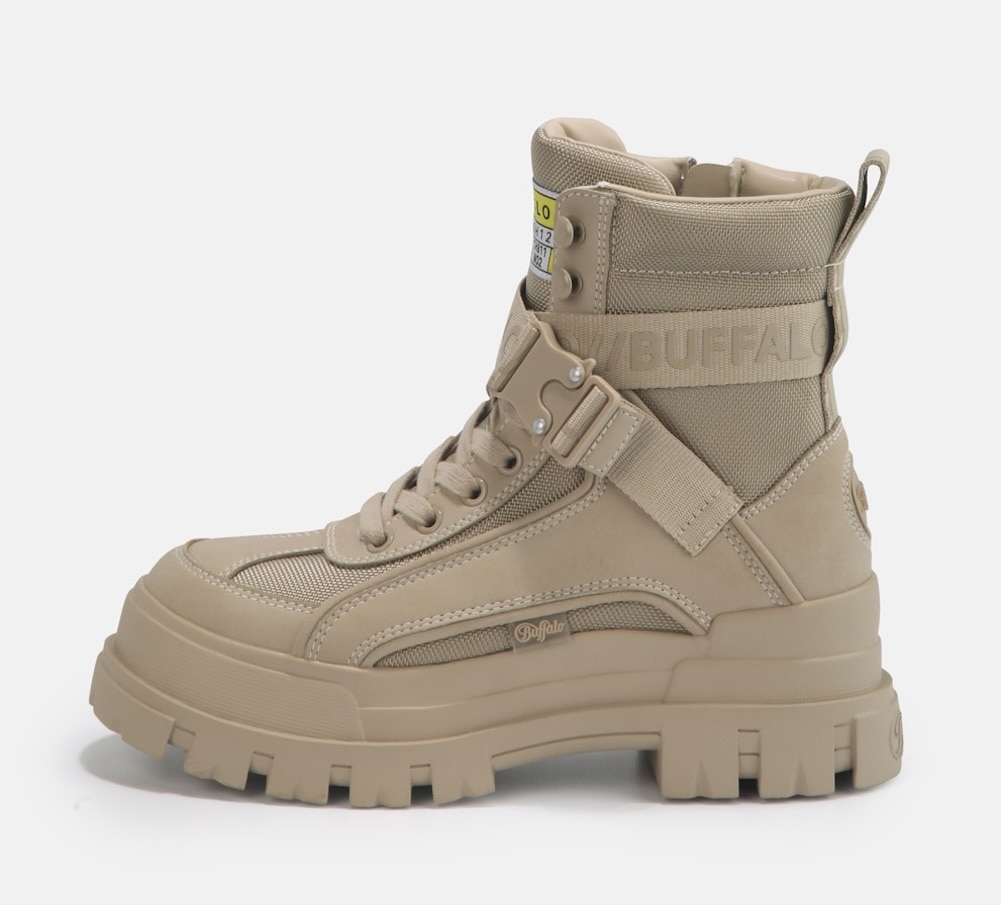 Buffalo Winterboots »Aspha Com1 Vegan«, Schnürstiefelette, Plateauboots mit Innen-Reißverschluss