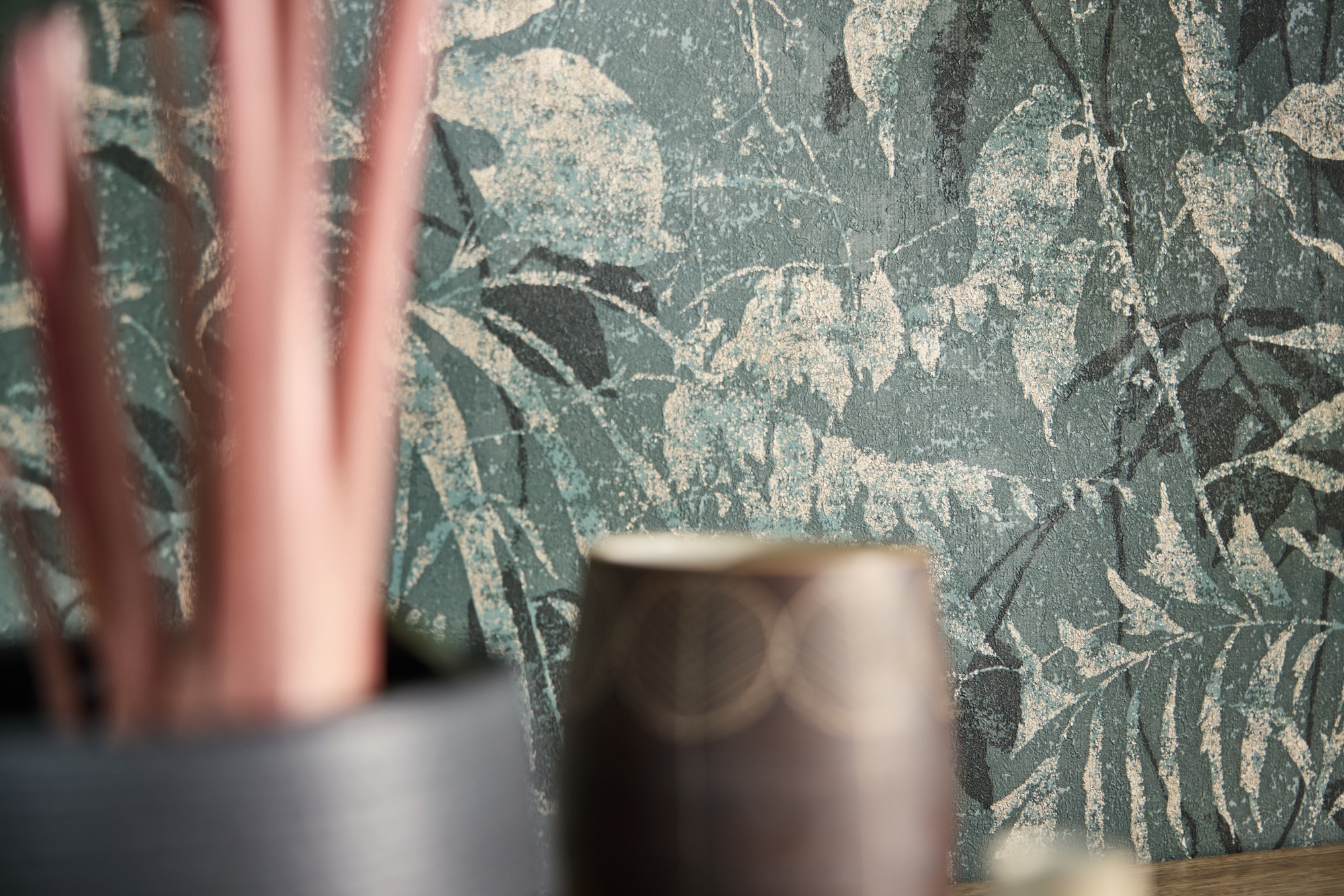 living walls Vliestapete »Botanik-Tapete Natur Blättermuster strukturiert« botanisch strukturiert