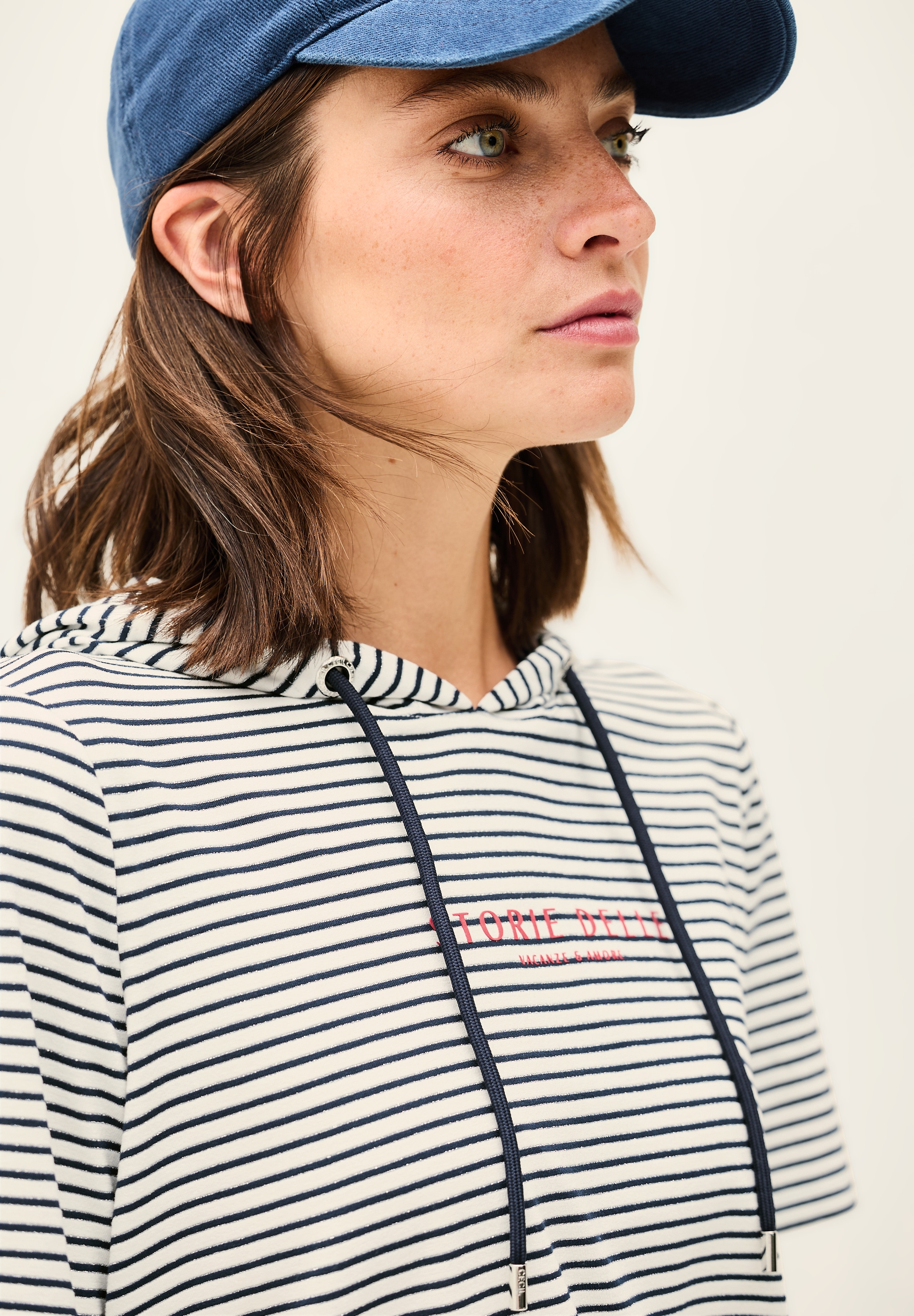 Cecil Kurzarmpullover, mit Kapuze
