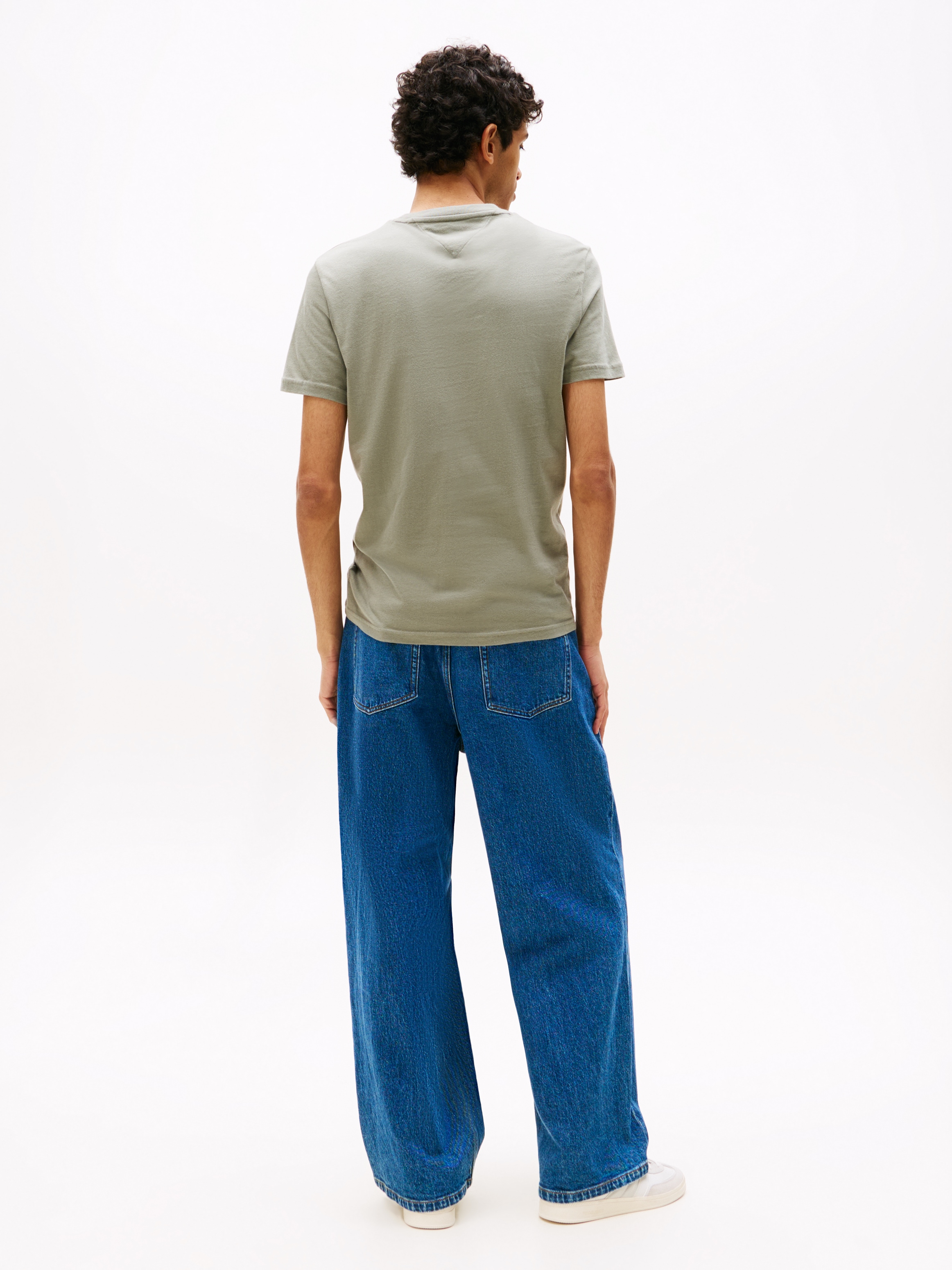 Tommy Jeans Rundhalsshirt »TJM XSLIM 2PACK JERSEY TEE EXT«, (Packung, 2er-Pack), Logostickerei, 2Pack