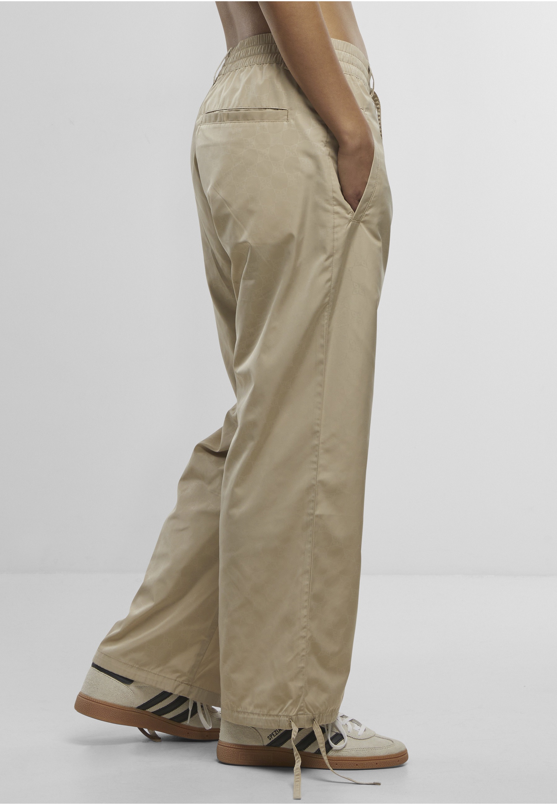 PEQUS Stoffhose »PEQUS PEQUS Aether Pin Parachute Pants«