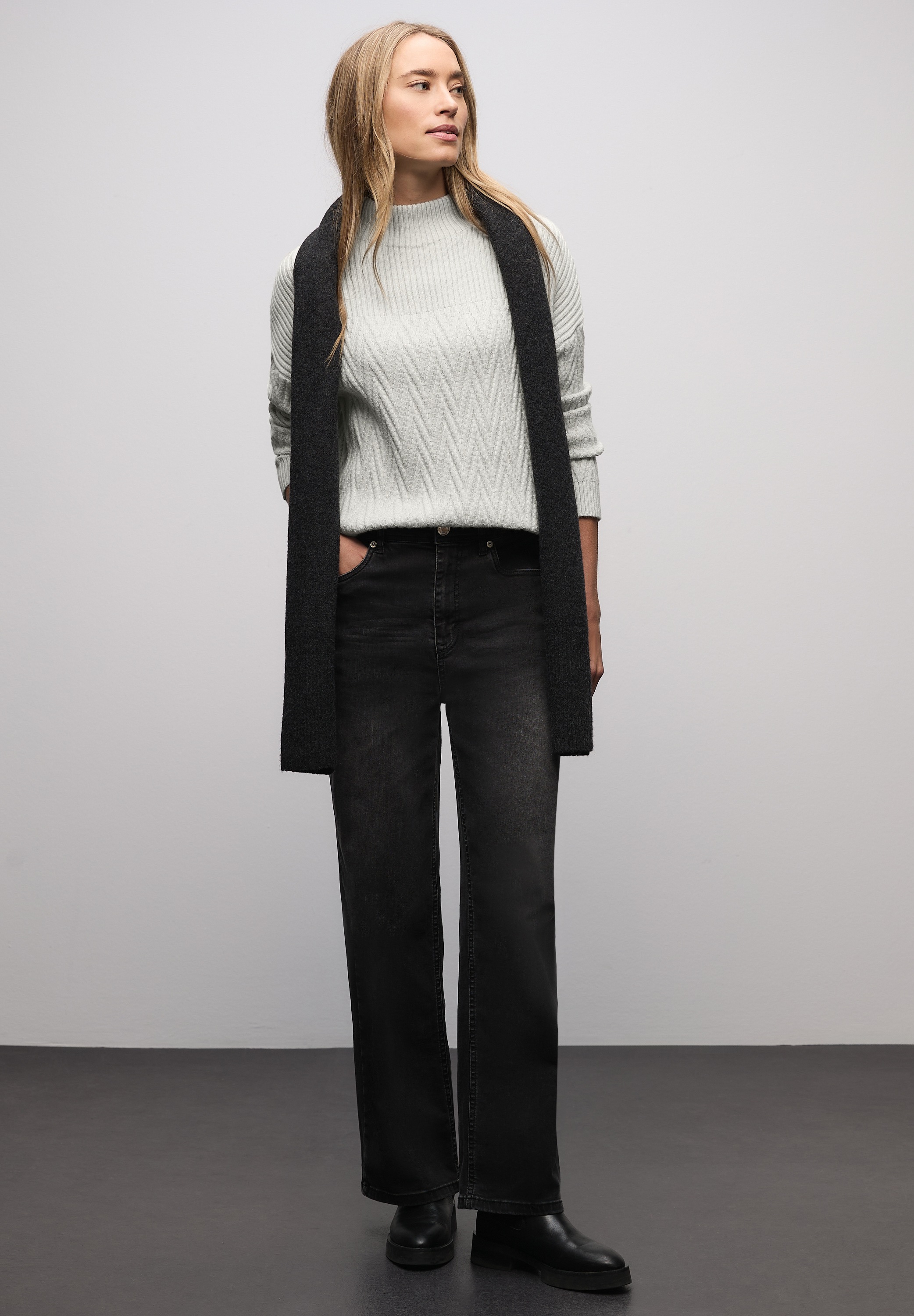 STREET ONE Rollkragenpullover mit Rippbündchen