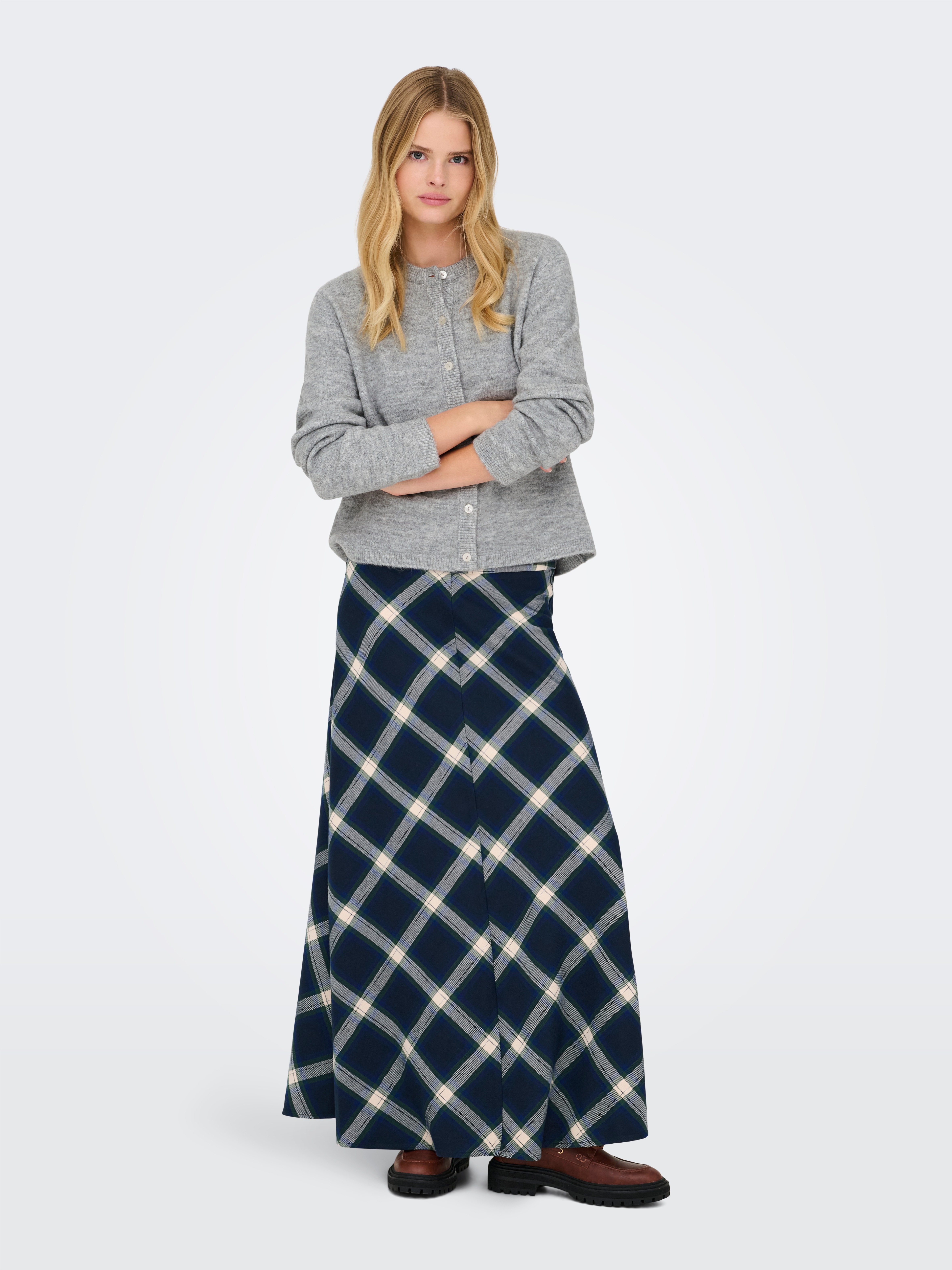 Thumbnail - ONLY Strickjacke "ONLSIMONI L/S O-NECK CARDIGAN KNT NOOS" lockere Passform