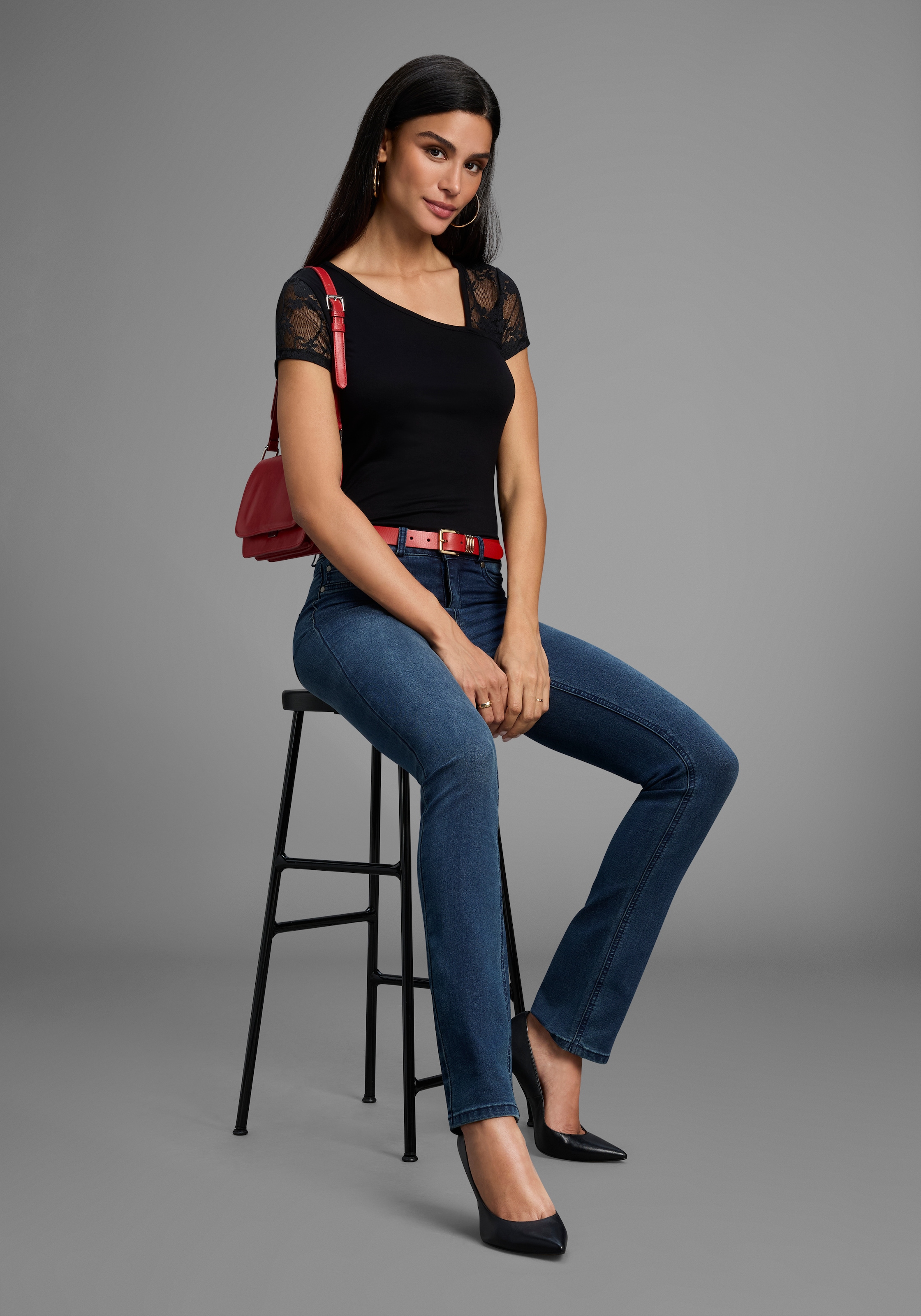 Melrose T-Shirt, Kurzarm, feminin geschnitten, asymmetrischer Ausschnitt