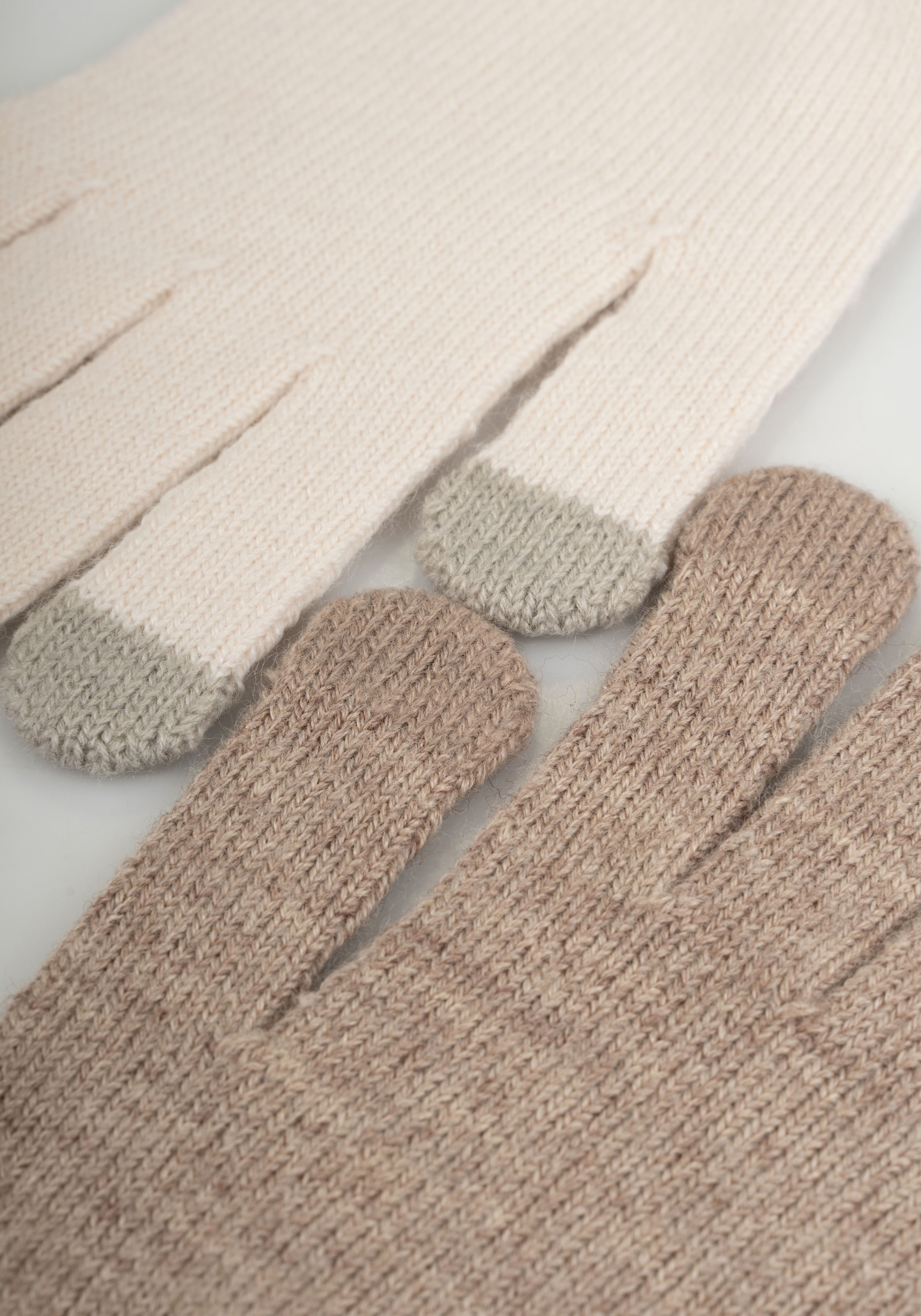 Capelli New York Strickhandschuhe