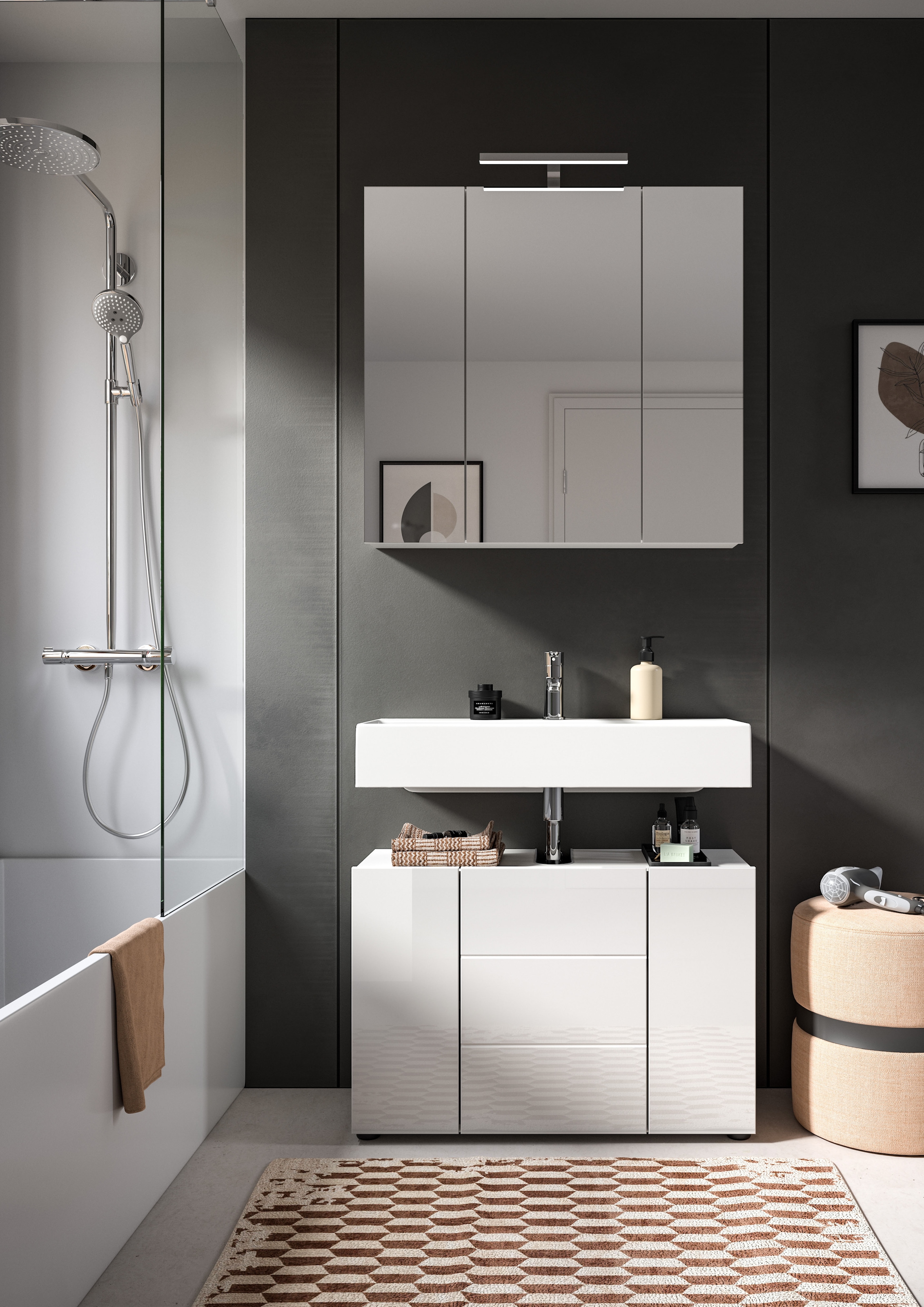welltime Spiegelschrank »BIEL, TOPSELLER!, Breite 82 cm, 3 Türen, 6 Einlegeböden, 9 Fächer«, (1 St.), Badmöbel, Badschrank, Schrank, Wandschrank, Bad, Badezimmer
