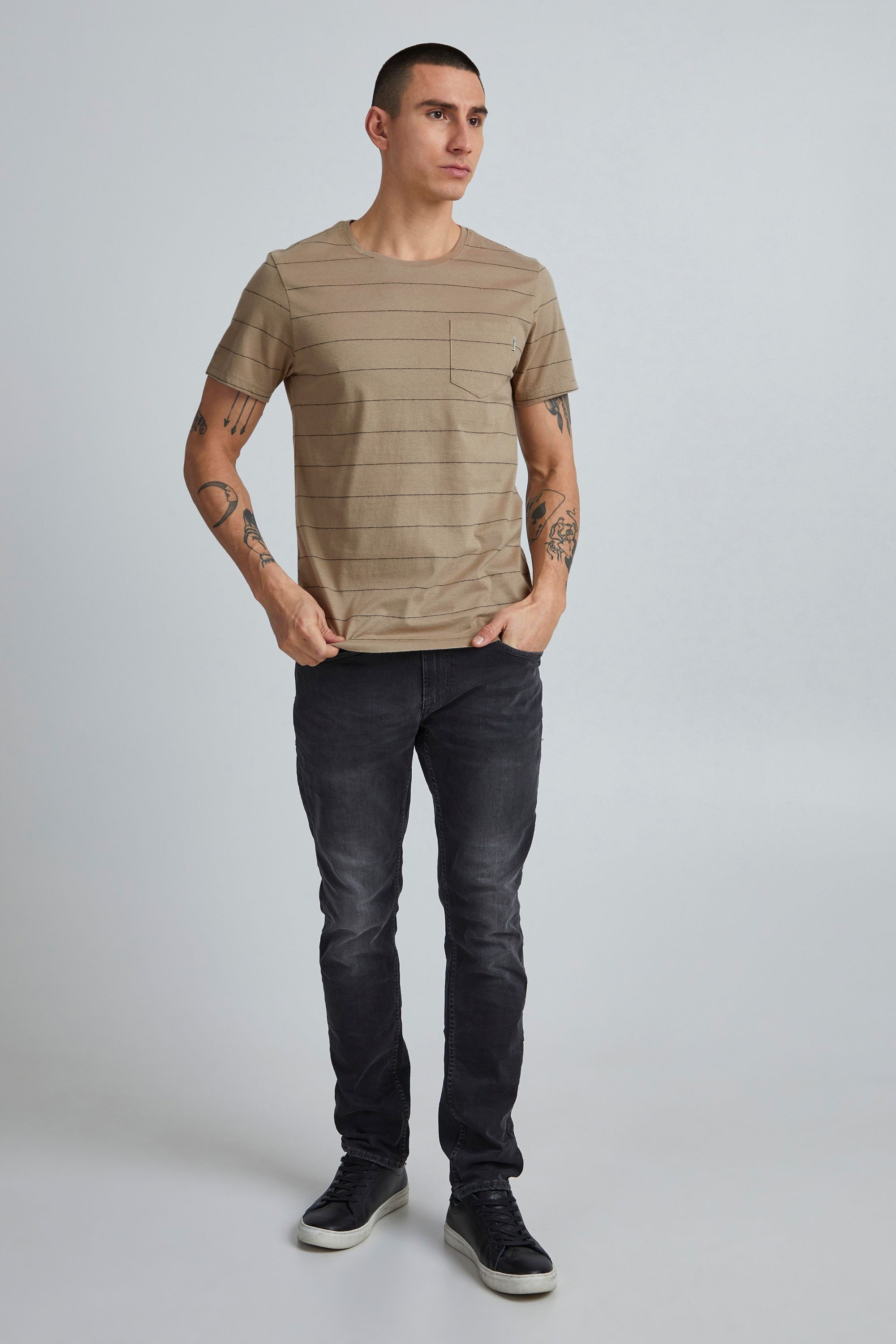 Thumbnail - 11 Project T-Shirt "T-Shirt PRKjell"