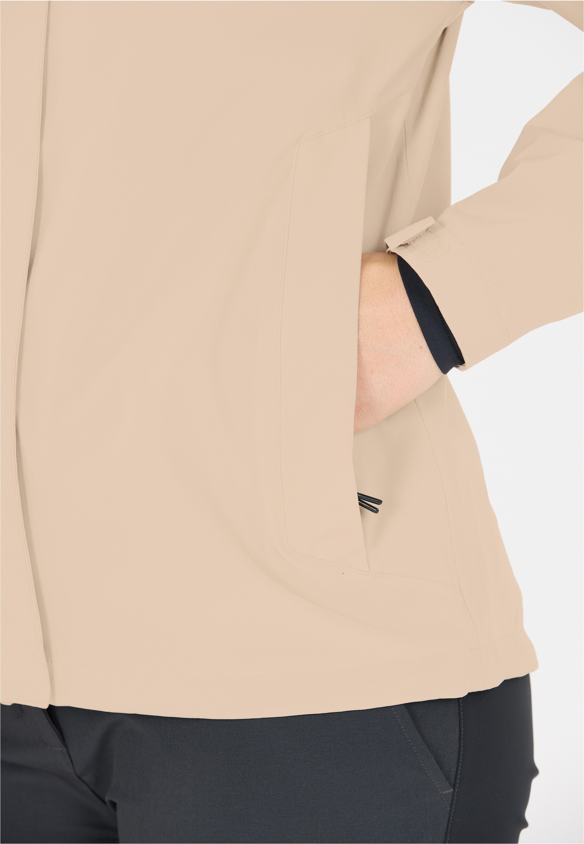 WHISTLER Outdoorjacke »Wheeler«, mit Stretch-Funktion und hoher Wassersäule