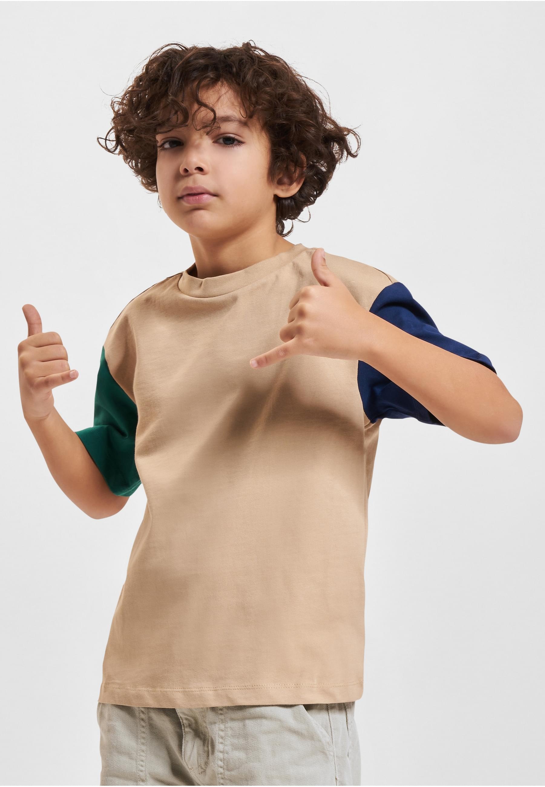 URBAN CLASSICS T-Shirt »Urban Classics Herren Boys Organic Oversized Colorblock Tee«, (1 tlg.)