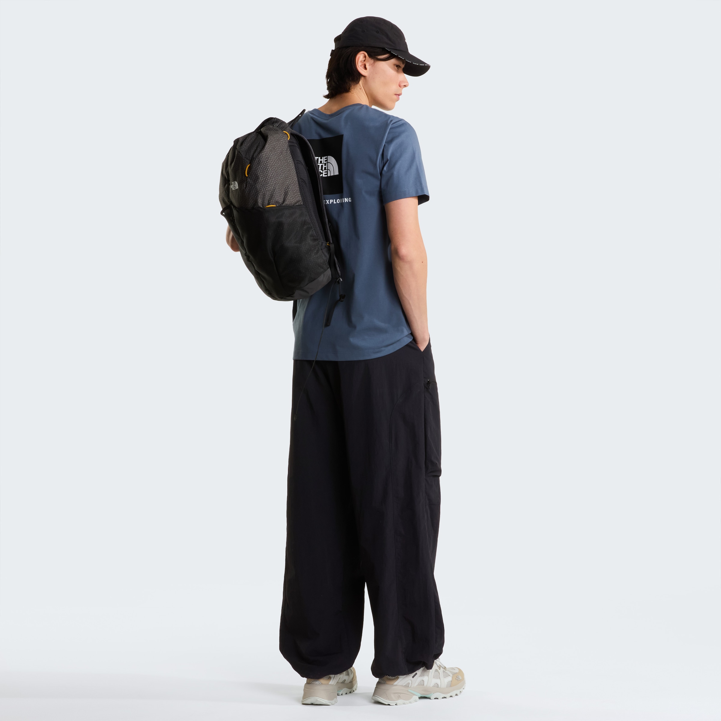 The North Face T-Shirt »M EVOLUTION BOX NSE REGULAR SHORT SLEEVE« normale Passform, Kurzarm, aus Baumwollmischjersey