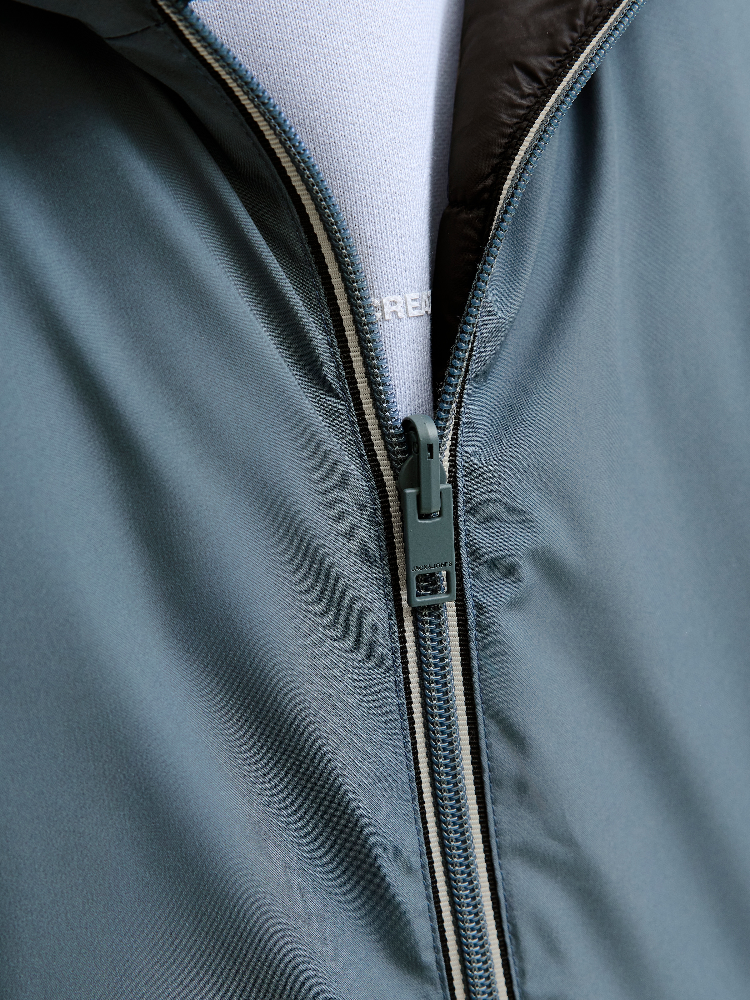 Jack & Jones Junior Outdoorjacke »JJEBROOK REVERSIBLE JACKET SN JNR«, mit Kapuze
