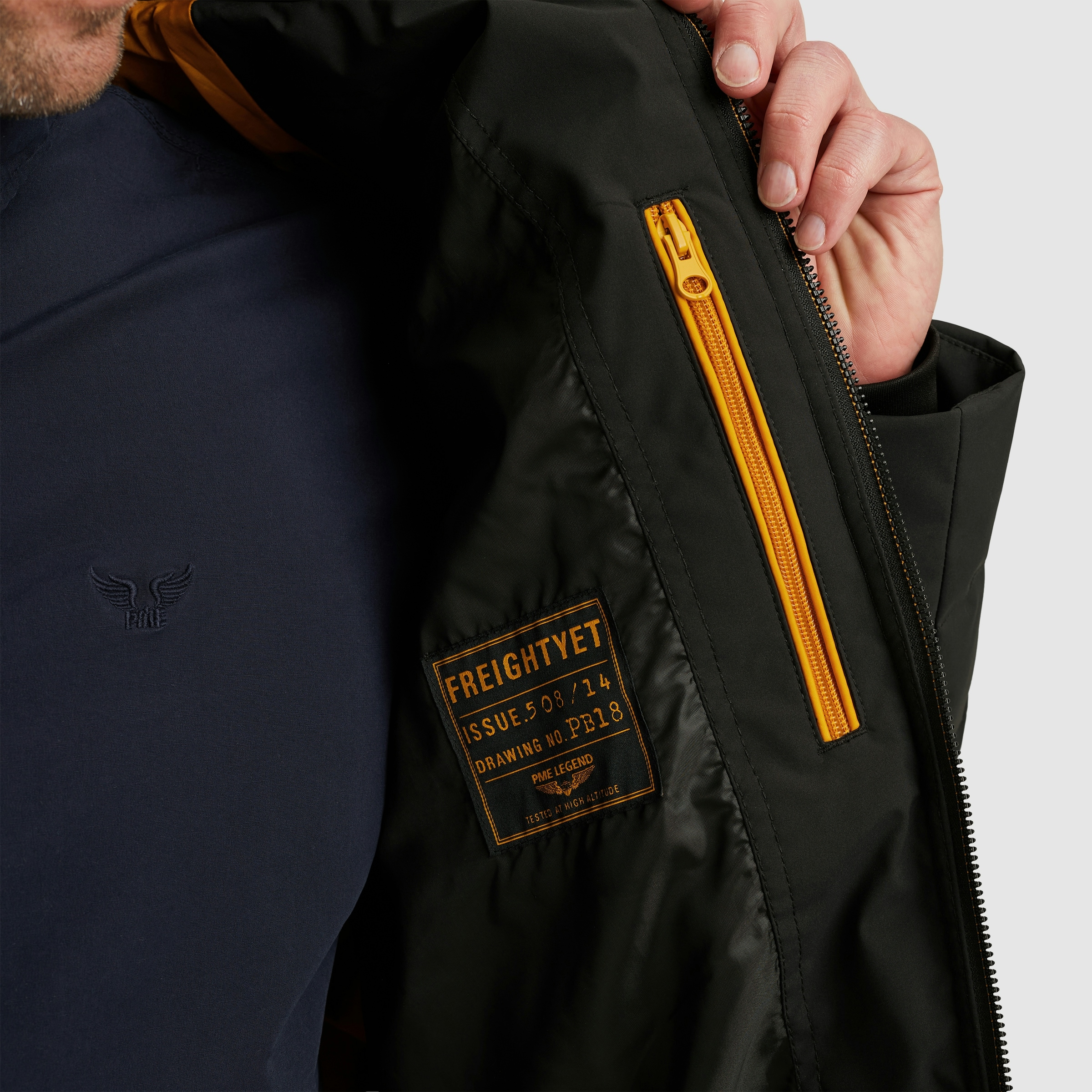 PME LEGEND Steppjacke »FREIGHTYET«, ohne Kapuze, Seitliche Eingriff- und Innentasche mit Reißverschluss