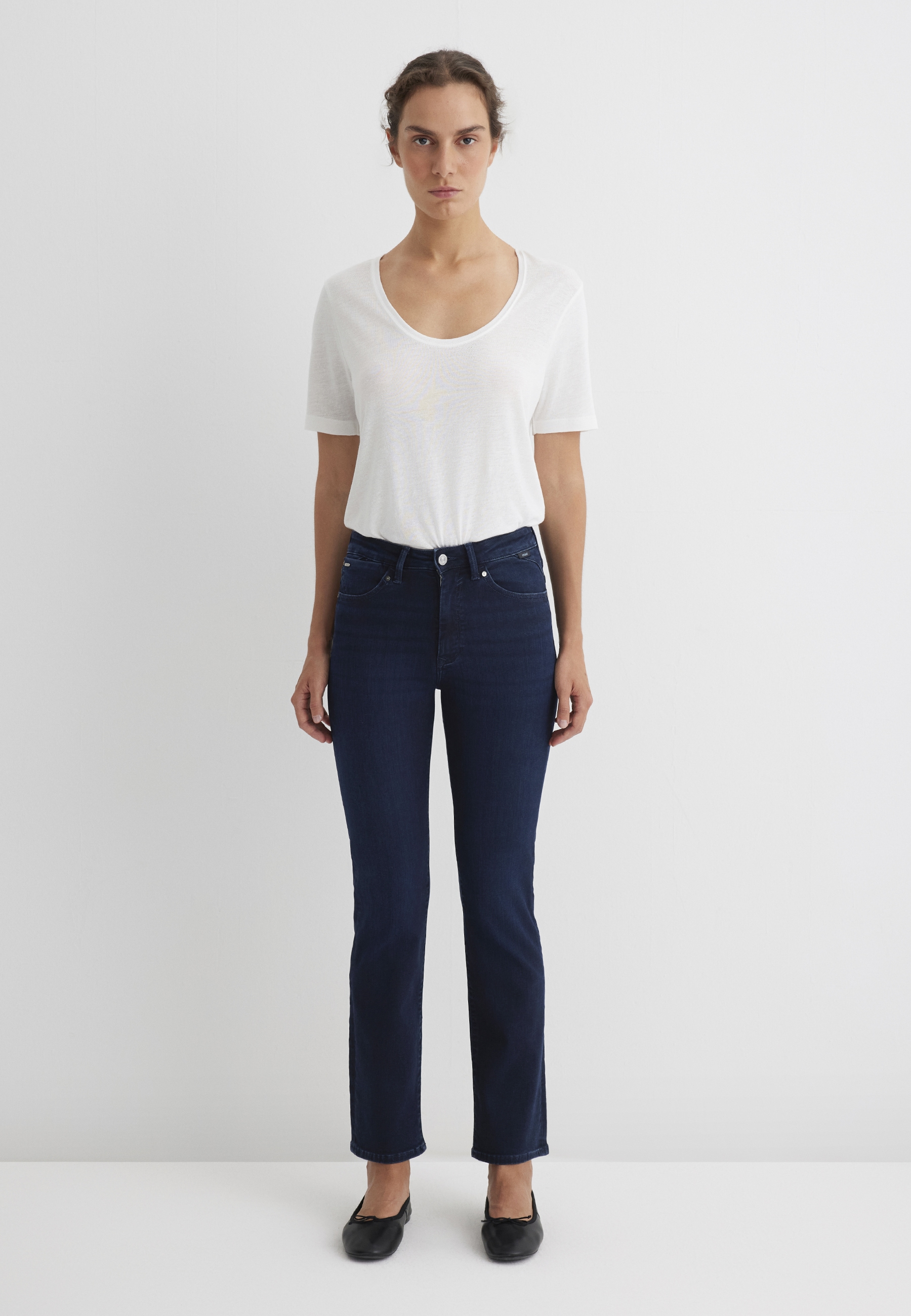 Mavi Straight-Jeans »KENDRA« gerde Form
