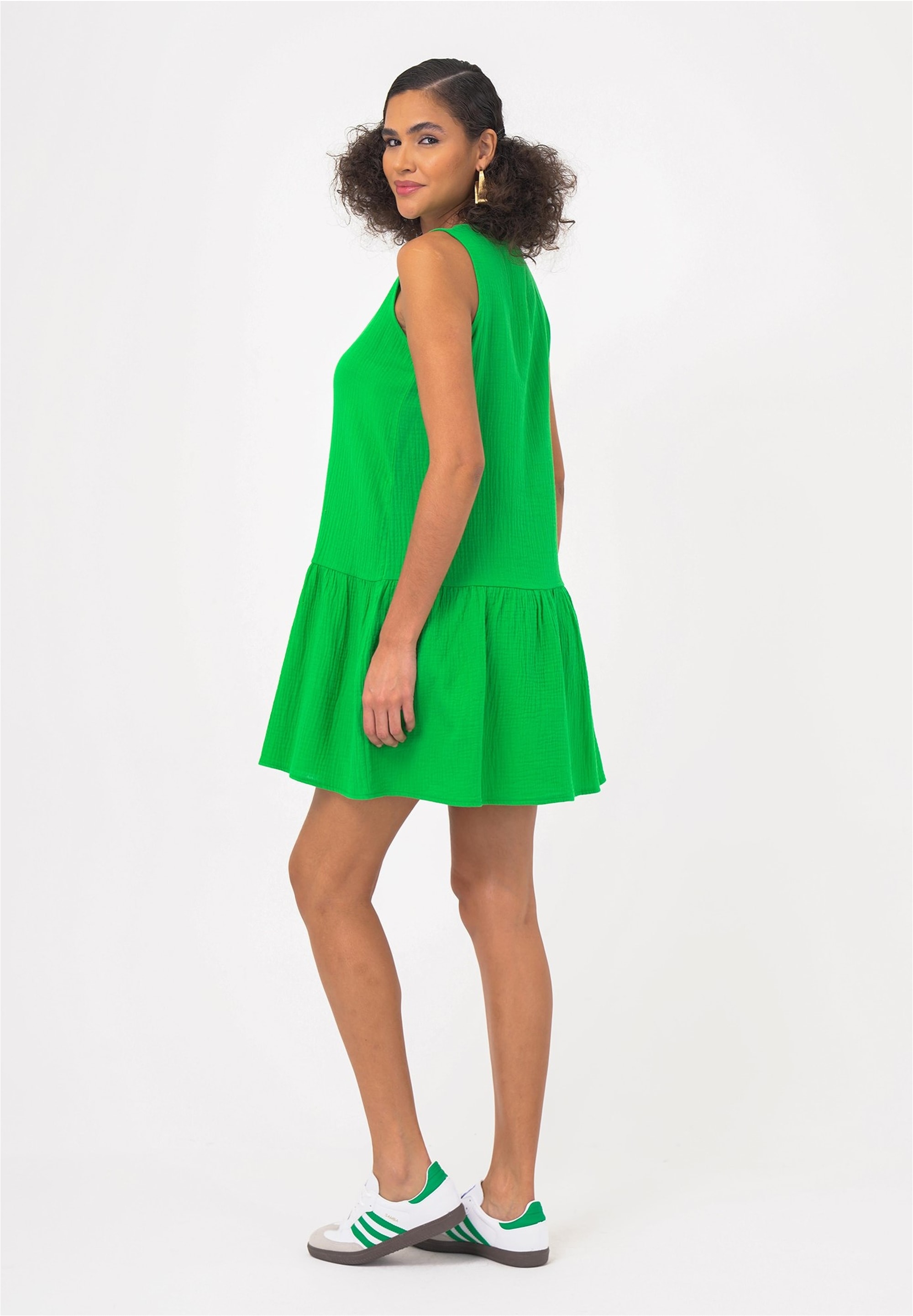 freshlions Jerseykleid »Penelope«, mit klassischem V-Ausschnitt