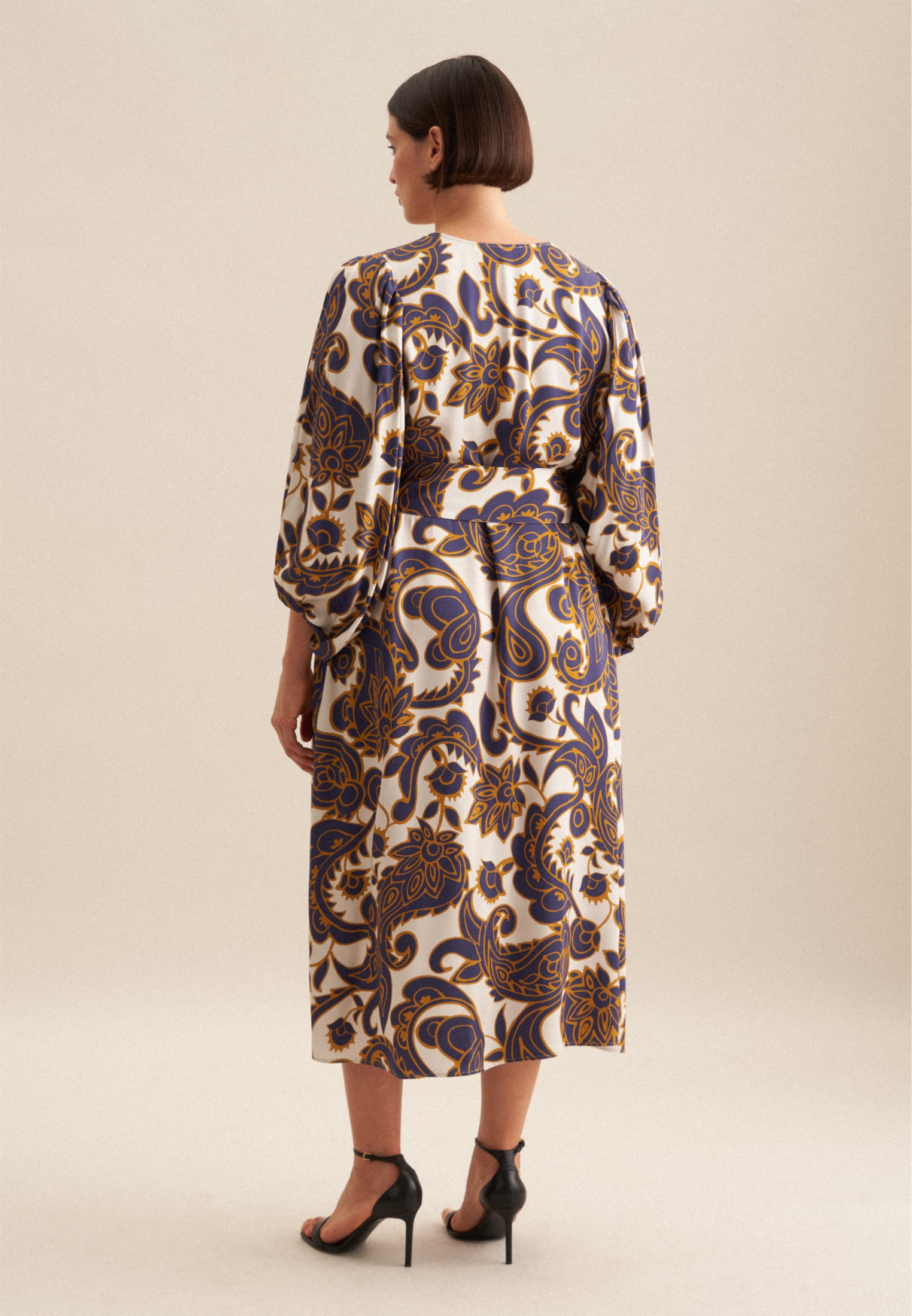 seidensticker Sommerkleid »Schwarze Rose«, 3/4-Arm V-Neck Paisley