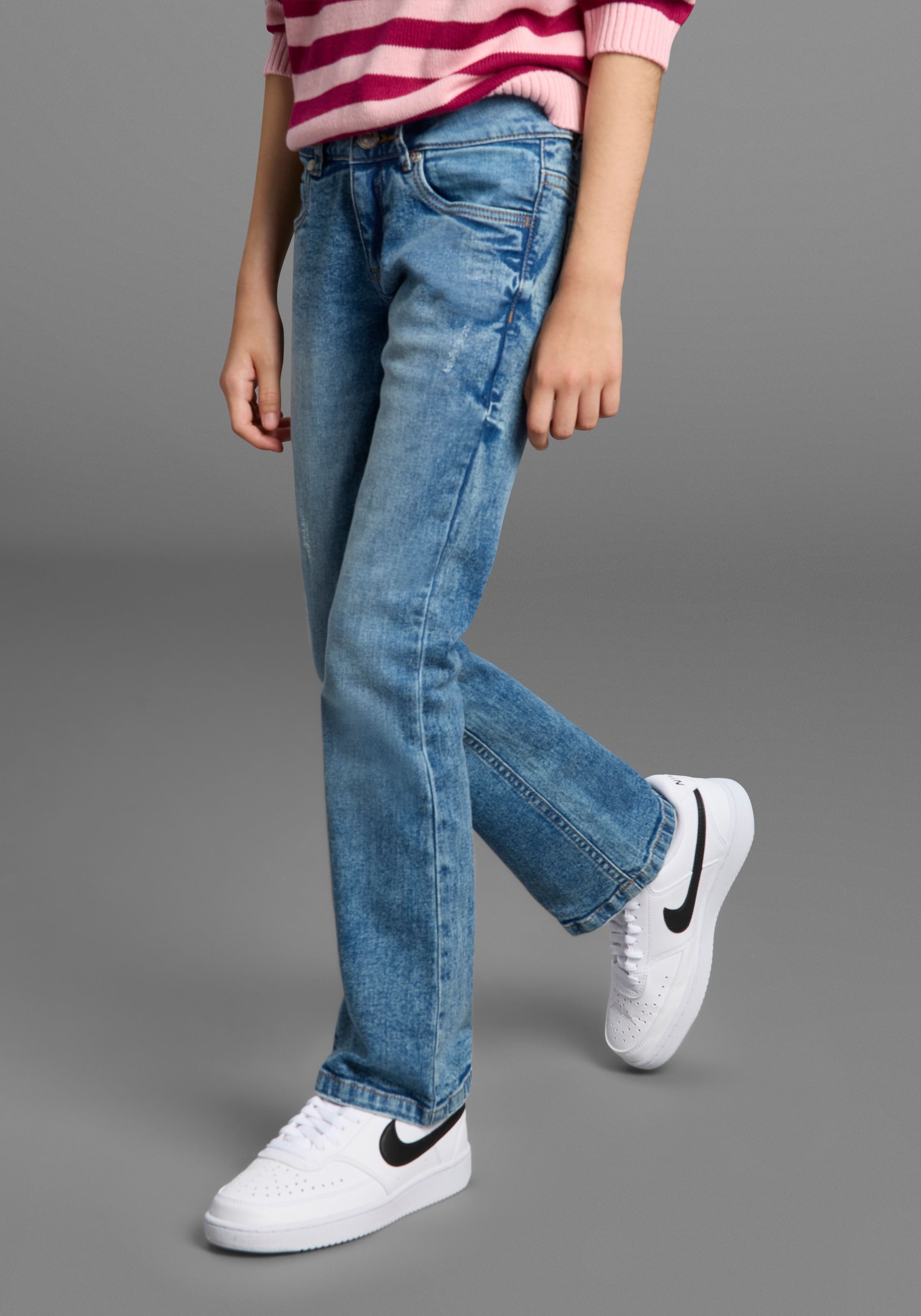 KangaROOS Bootcut-Jeans »Stretchjeans Boot Cut«, Modische Jeans, authentische Waschung