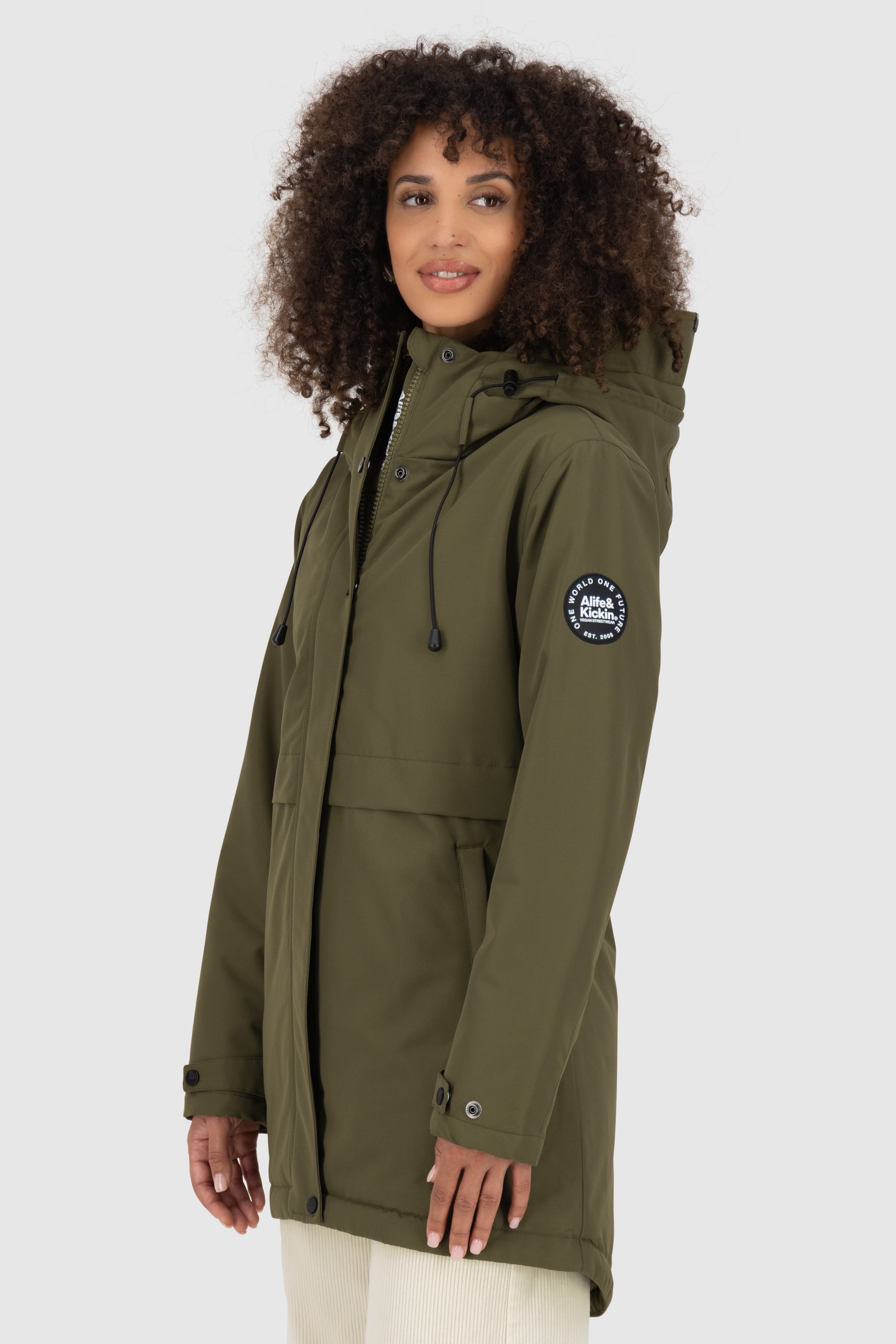 Alife & Kickin Winterjacke »Damen MarlyAK A«, Leicht taillierte Jacke mit Ärmelbündchen und Kapuze