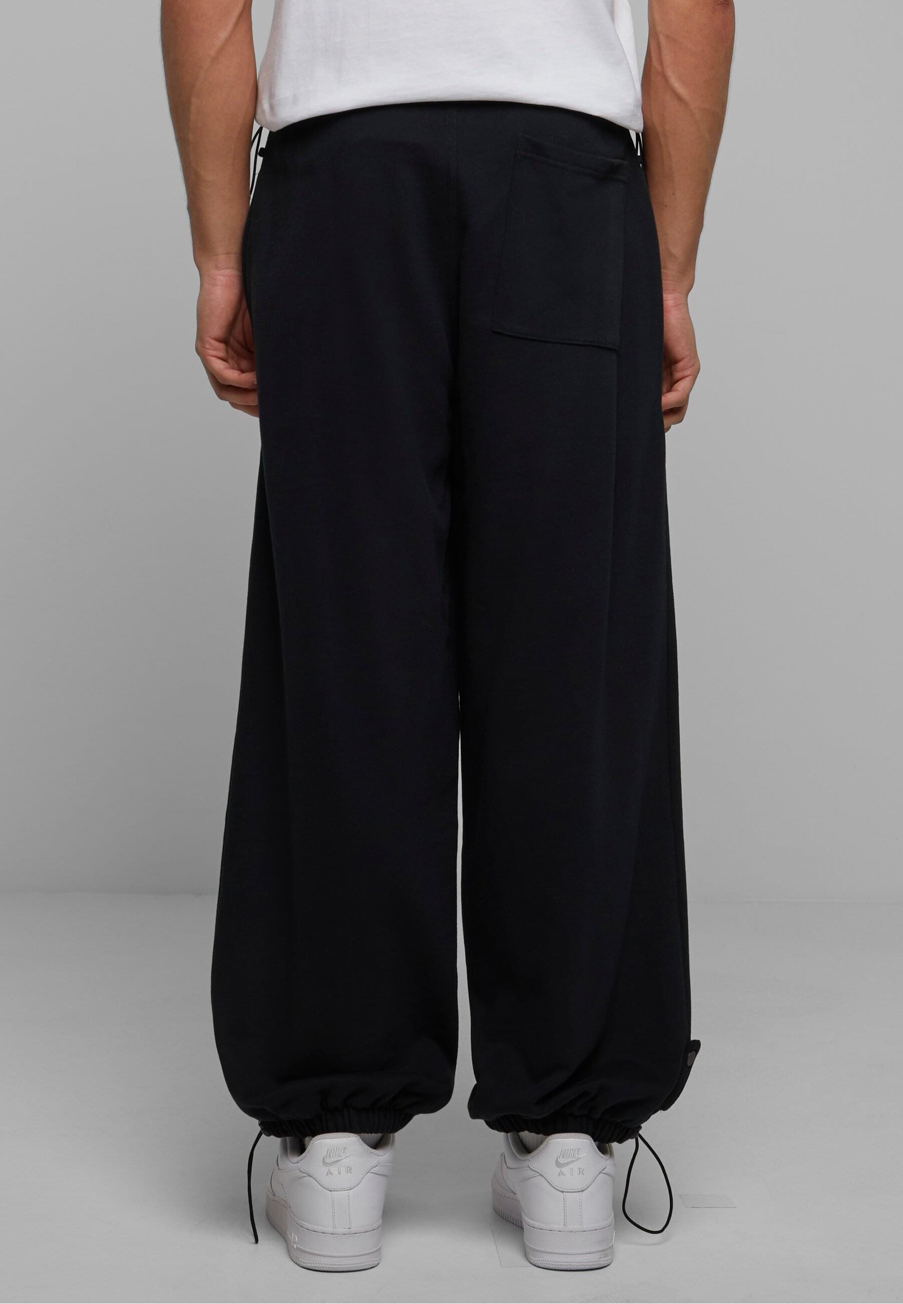 URBAN CLASSICS Jogginghose »Urban Classics Herren Parachute heavy Sweatpants«, (1 tlg.)