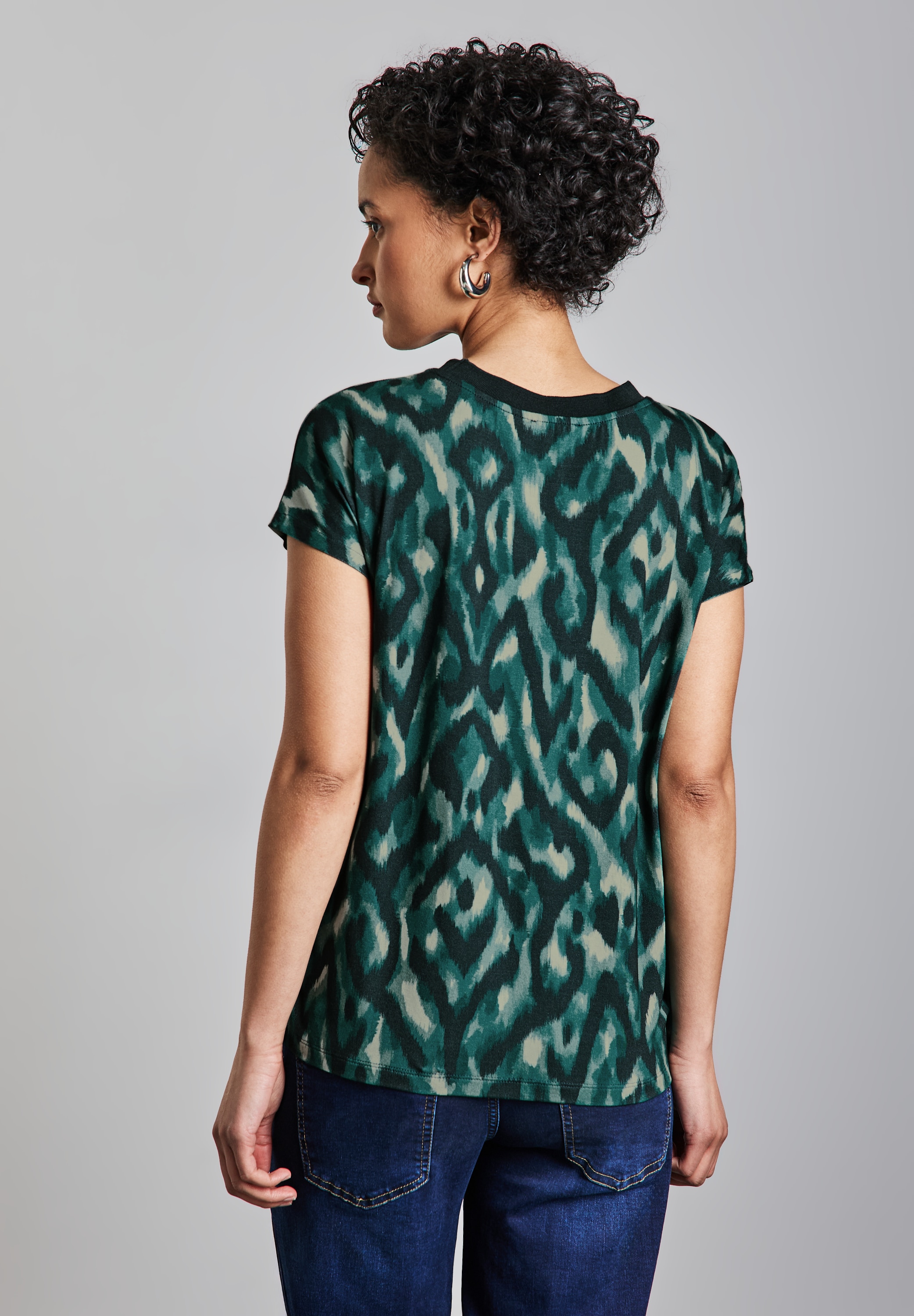 STREET ONE Kurzarmshirt, mit grafischem Muster