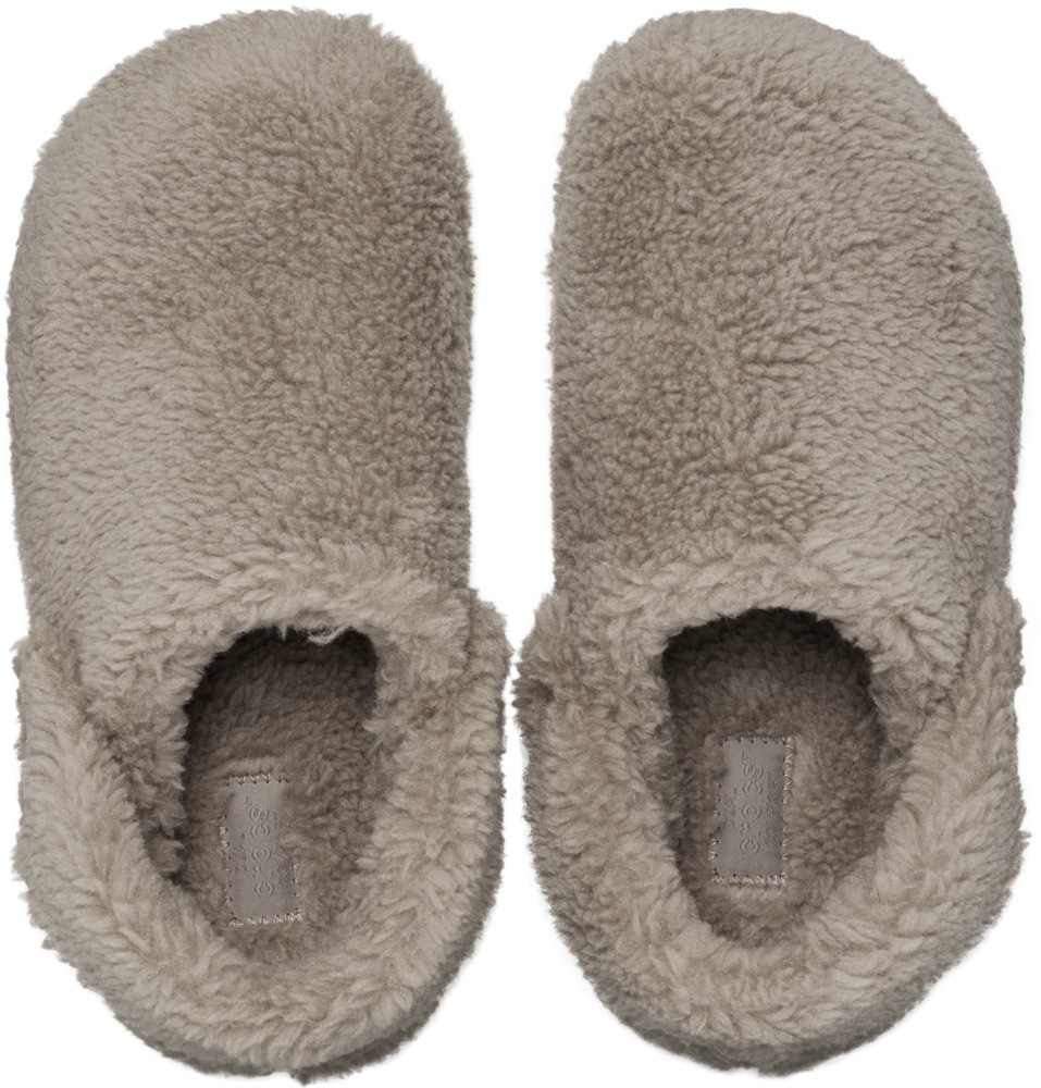 Crocs Clog »Classic Cozzzy Slipper«, Hausschuh, mit kleiner Plateausohle