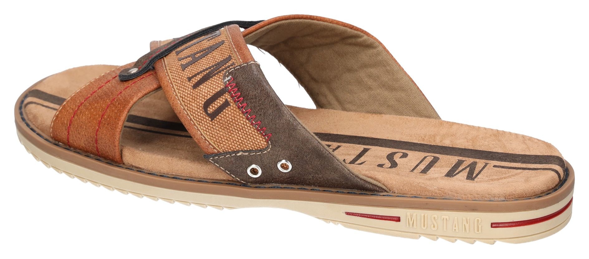 Mustang Shoes Pantolette, Sommerschuh, Schlappen, Poolslides, mit auffälligem Logoschriftzug