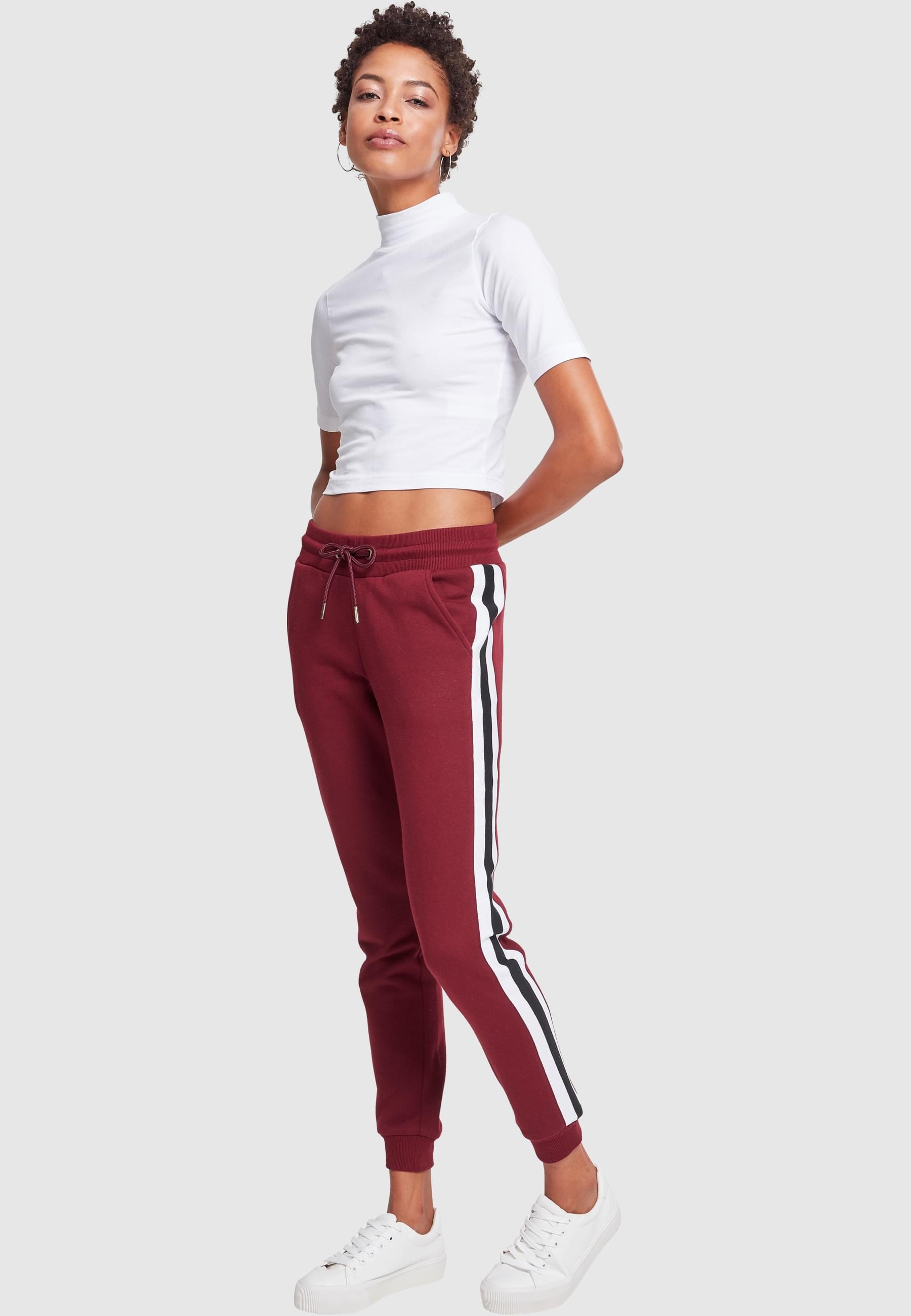 URBAN CLASSICS Jogginghose »Urban Classics Damen Ladies College Contrast Sweatpants«, (1 tlg.)