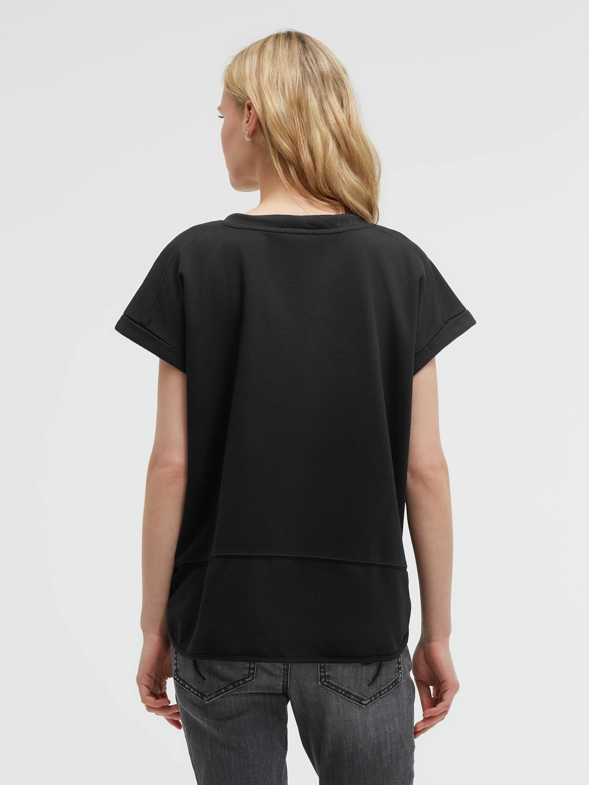 SOCCX Rundhalsshirt mit Seitenschlitze