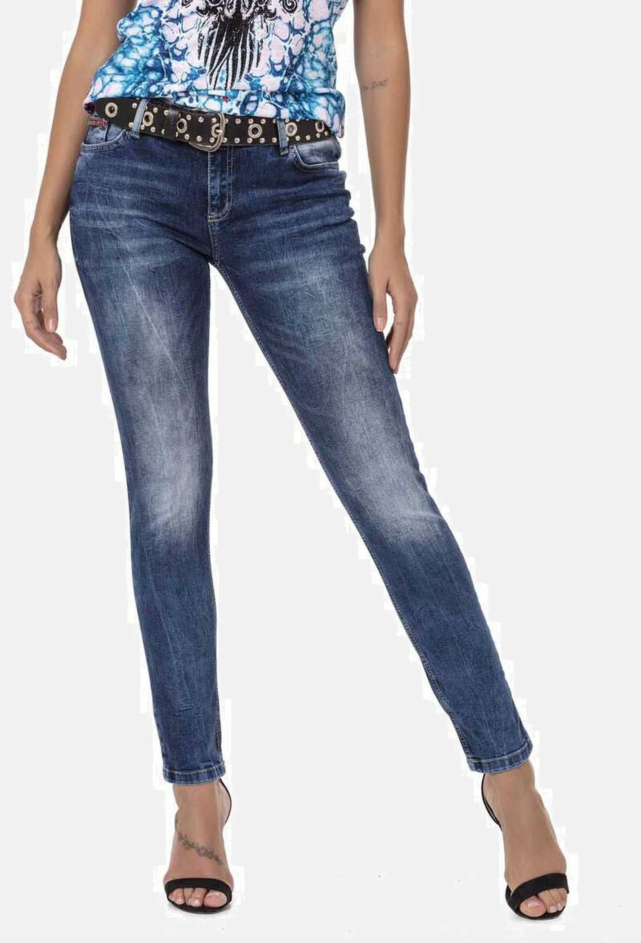 Cipo & Baxx Slim-fit-Jeans »Cipo & Baxx Jeans« Mit cooler Used-Waschung, WD461