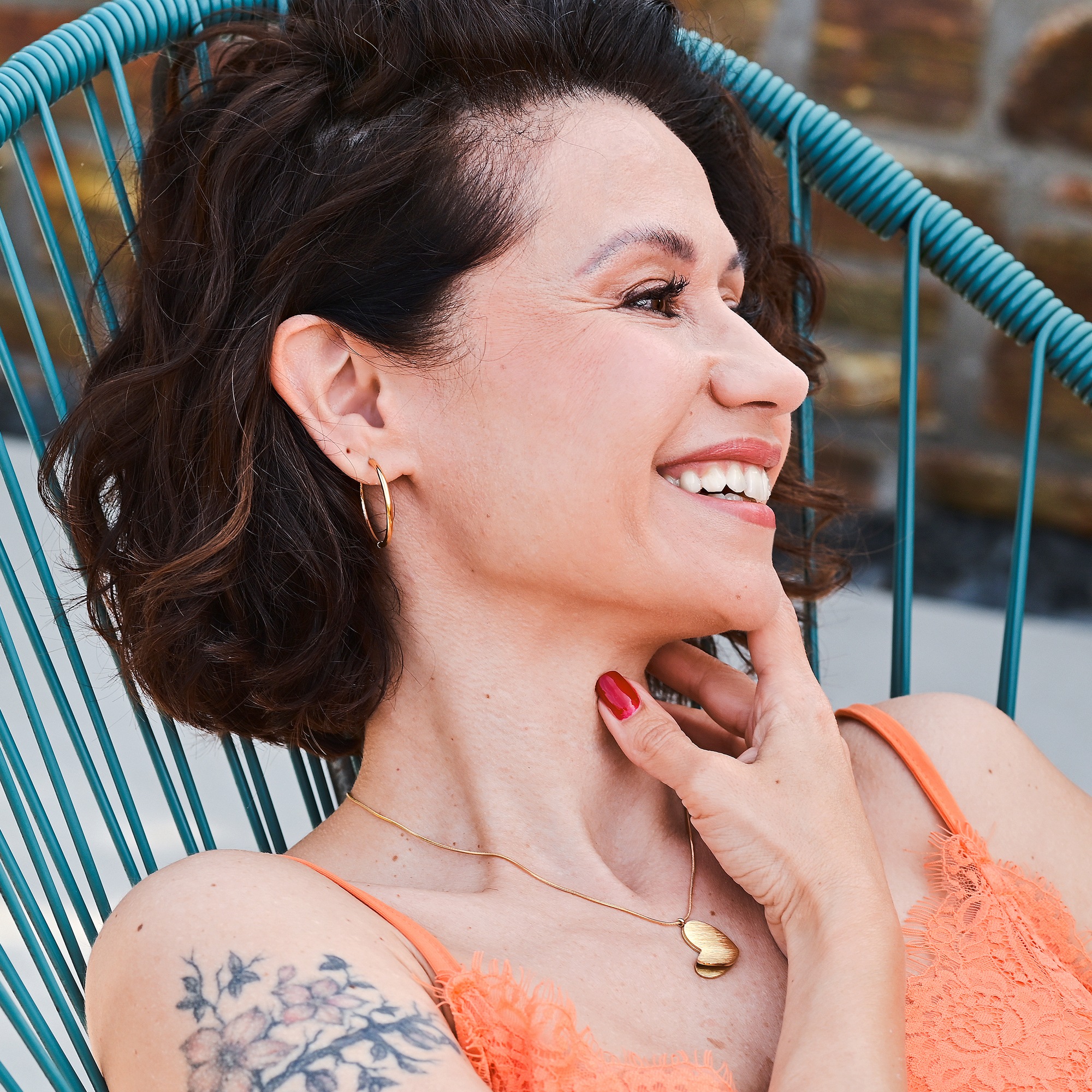 Adelia´s Klappcreolen »Damen Ohrringe – Klappcreole aus Edelstahl« Perfekt als Geschenk für besondere Menschen