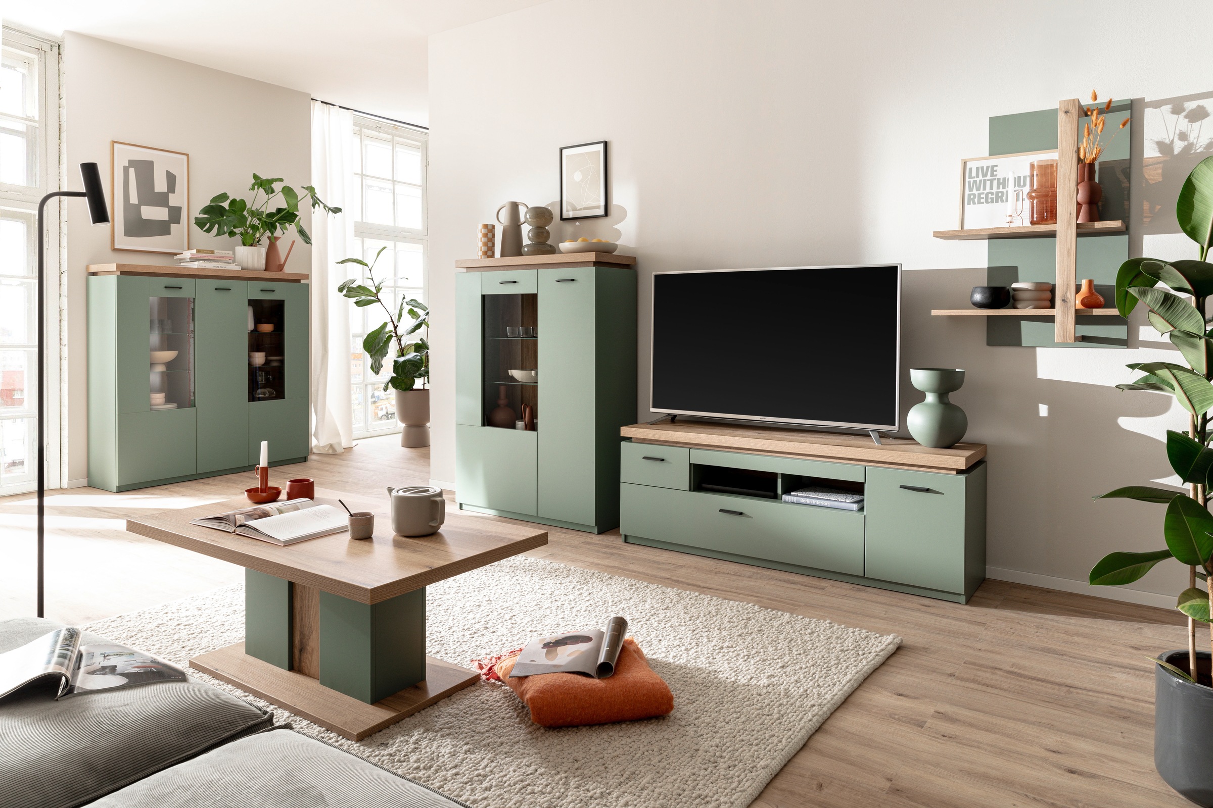 MCA furniture Couchtisch »Moniz Couchtisch mit Bodenplatte«, (1 St.), Wohnzimmertisch,Eiche,Salbeigrün,mit Säule,belastbar 50kg,Breite 115cm