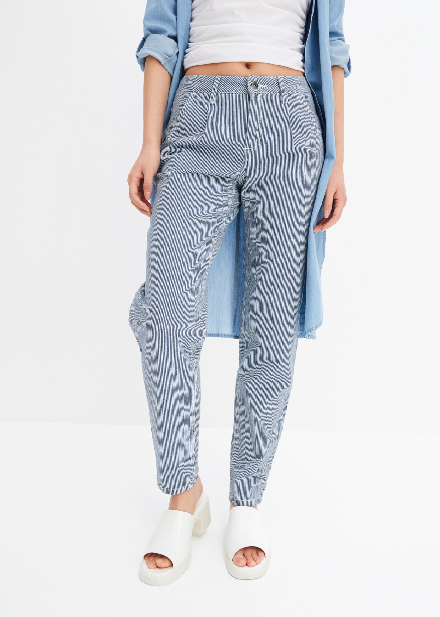 BONPRIX Damen Loose-fit-Jeans, blau, Gr. 46, Obermaterial: 99% Baumwolle, 1% Elasthan, Jeans, Loose-Fit-Schnitt, mit Streifen-Design, in