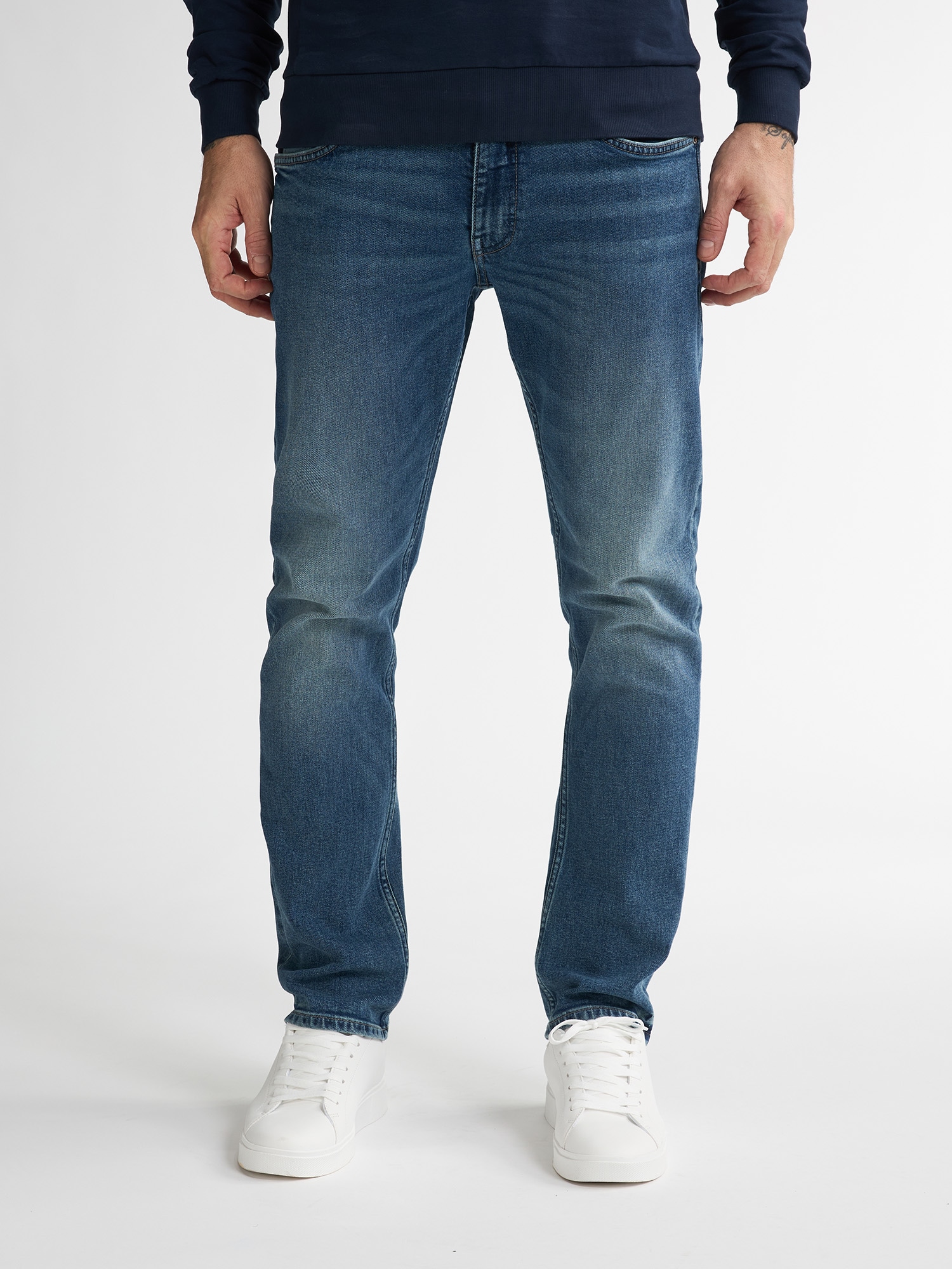 Petrol Industries Straight-Jeans mit optisch 2teiliger Gesäßtasche günstig online kaufen