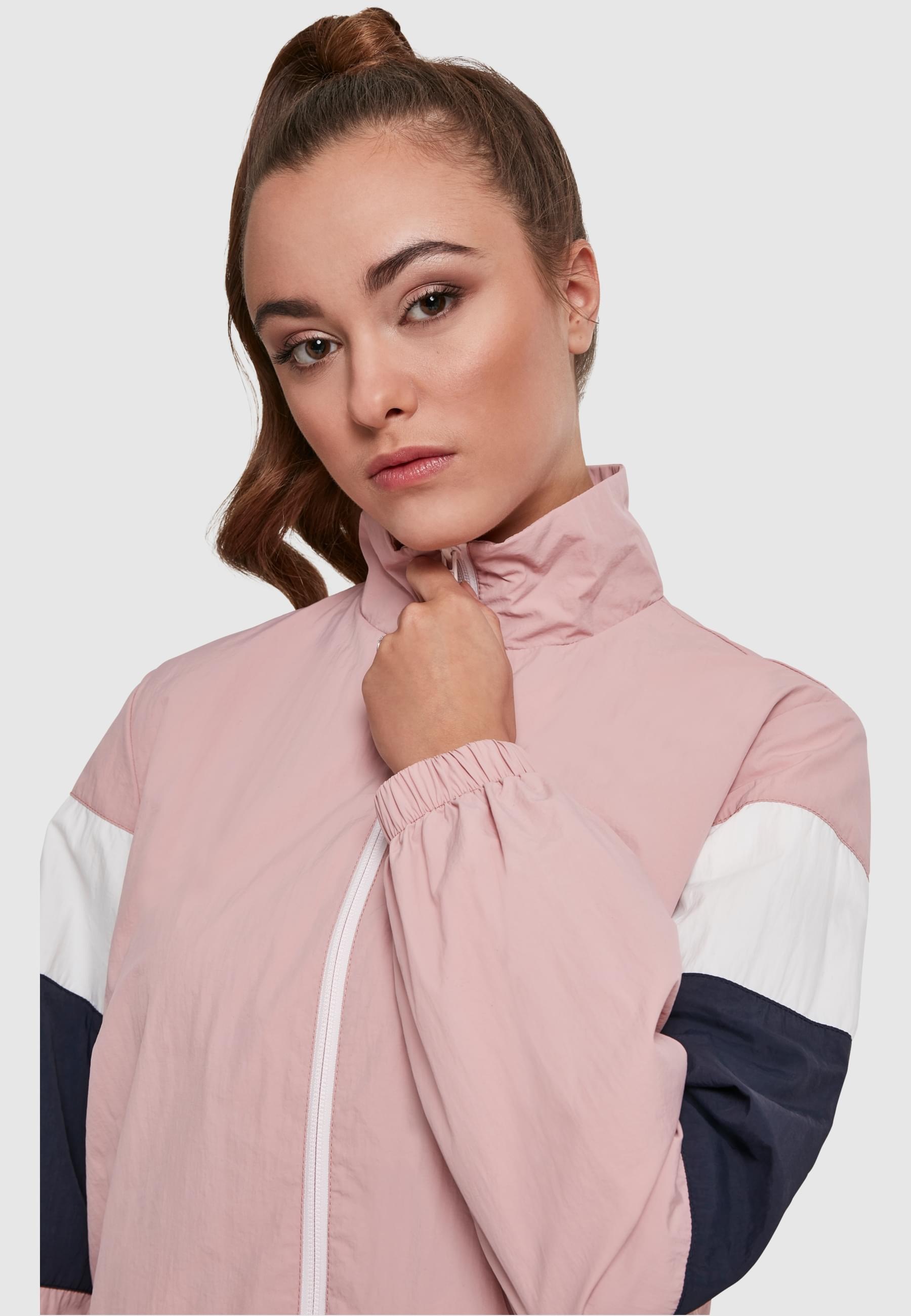 URBAN CLASSICS Allwetterjacke »Urban Classics Damen Ladies 3-Tone Crinkle Track Jacket«, (1 St.), ohne Kapuze