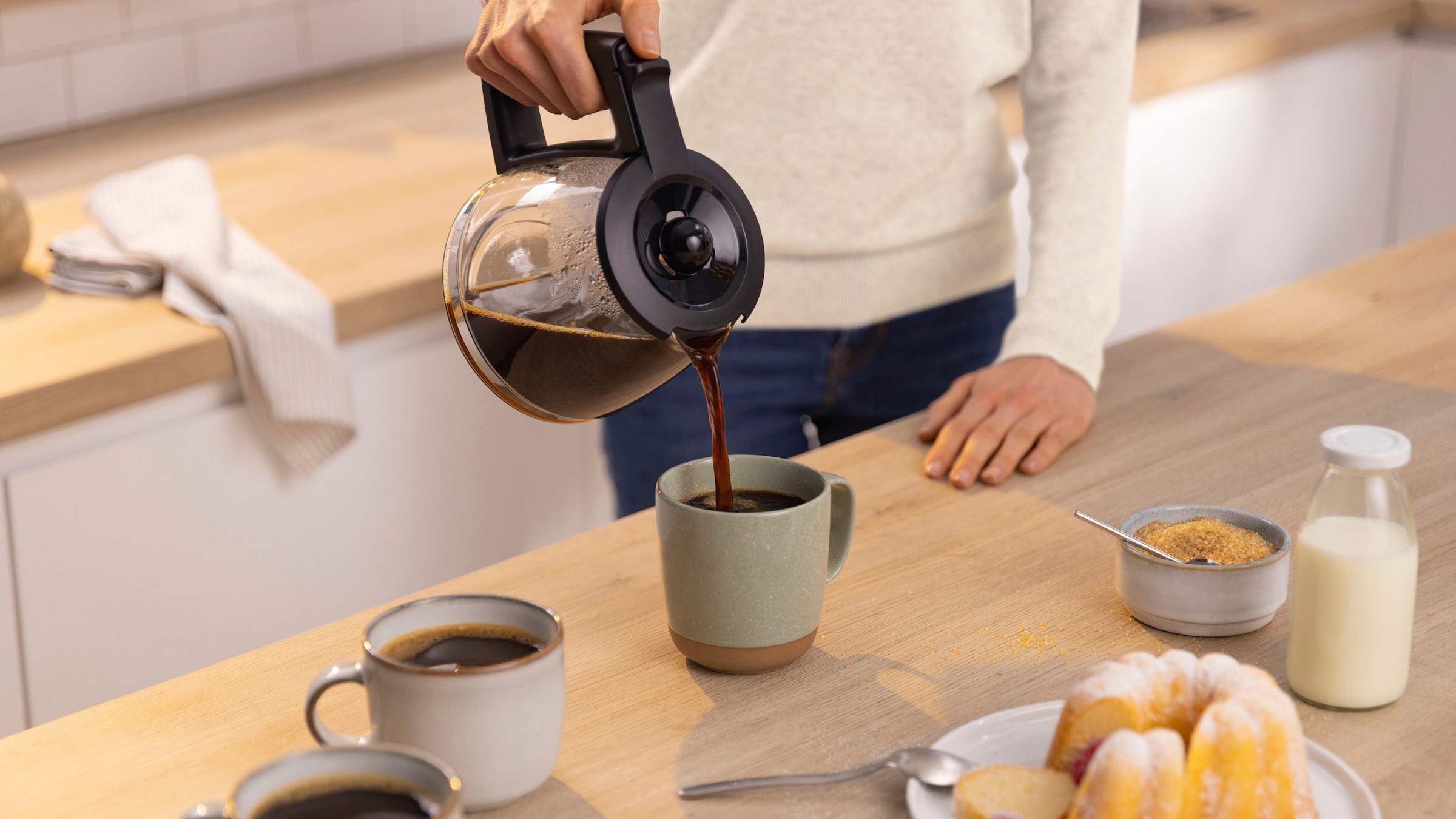 BOSCH Filterkaffeemaschine »MyMoment TKA3M133«, 1,25 l Kaffeekanne, Papierfilter, 1x4, 60min Warmhaltefunktion, Aroma intense, Entkalkungsprogramm, 1200 W