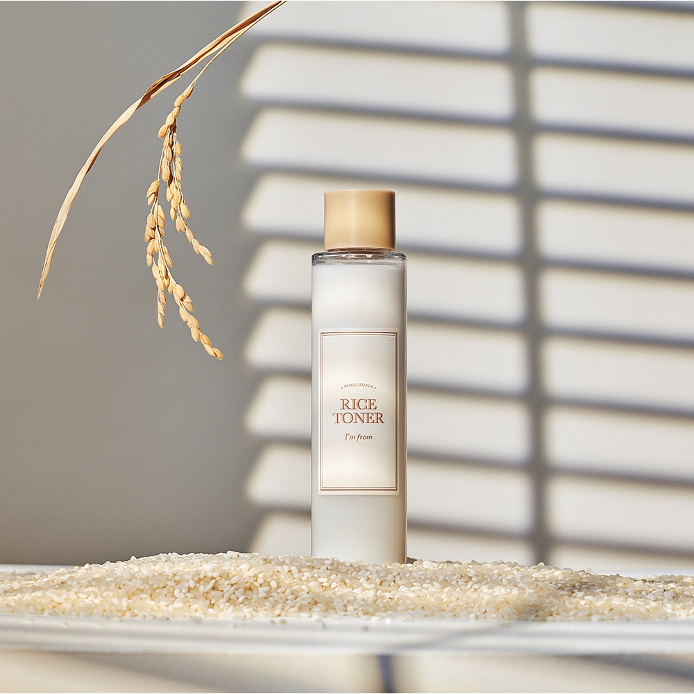 I'm from Toner »RICE TONER« für trockene und reife Haut, spendet intensive Feuchtigkeit, strafft